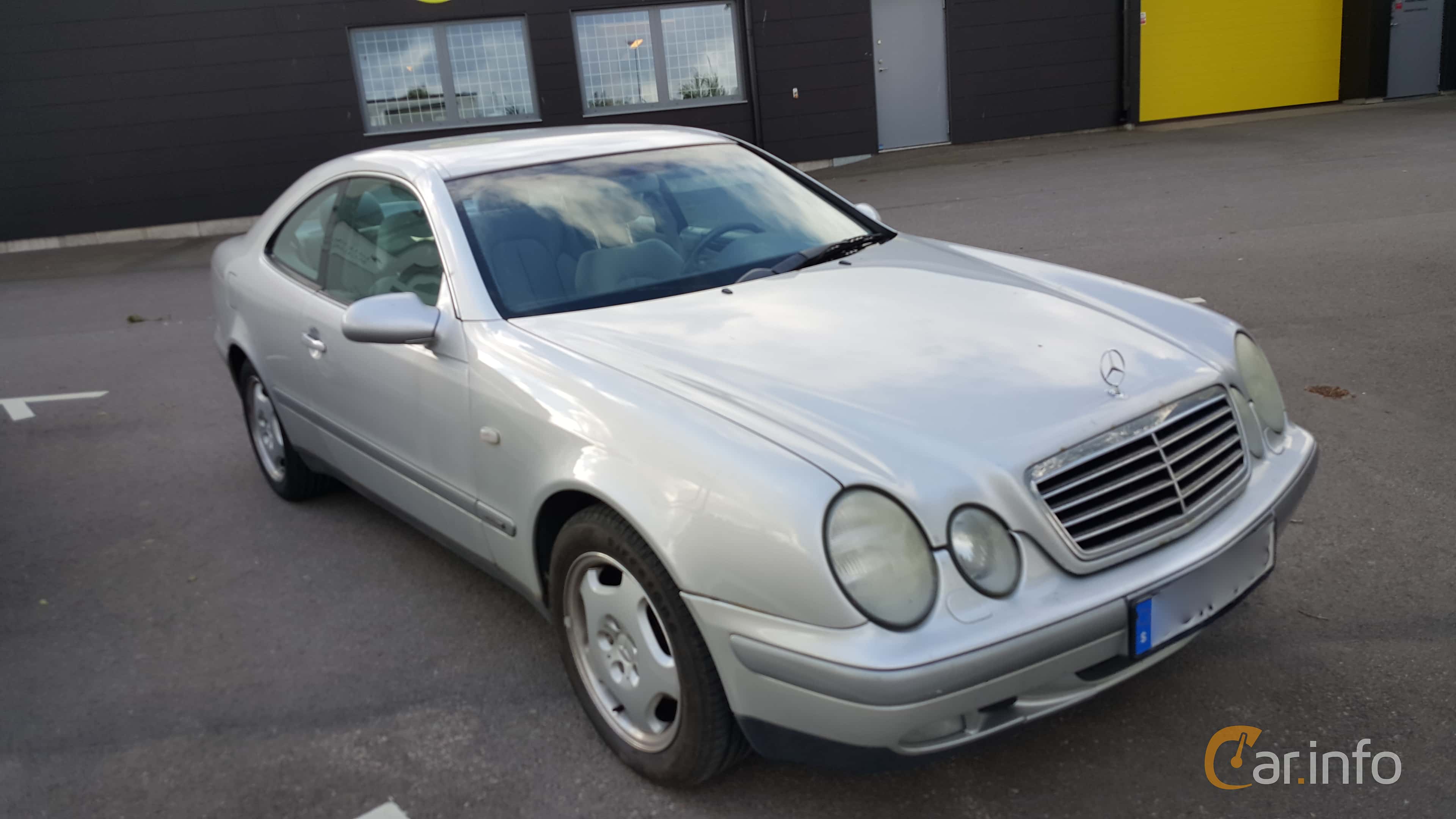 Mercedes-Benz CLK 230 Kompressor Coupé  Manual, 193hp, 2000