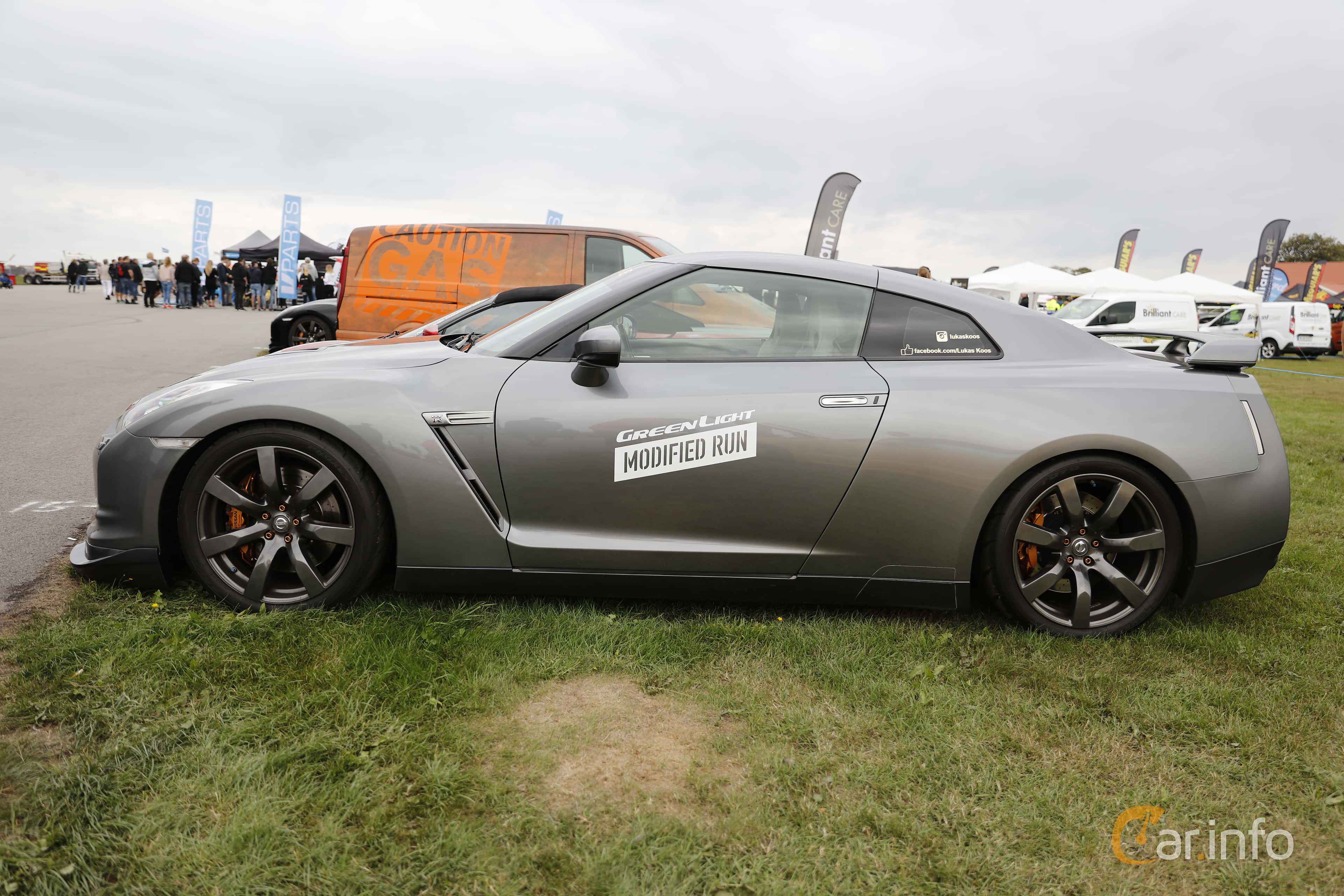 Nissan GT-R generation R35 3.8 V6 4x4 DCT, 6-speed