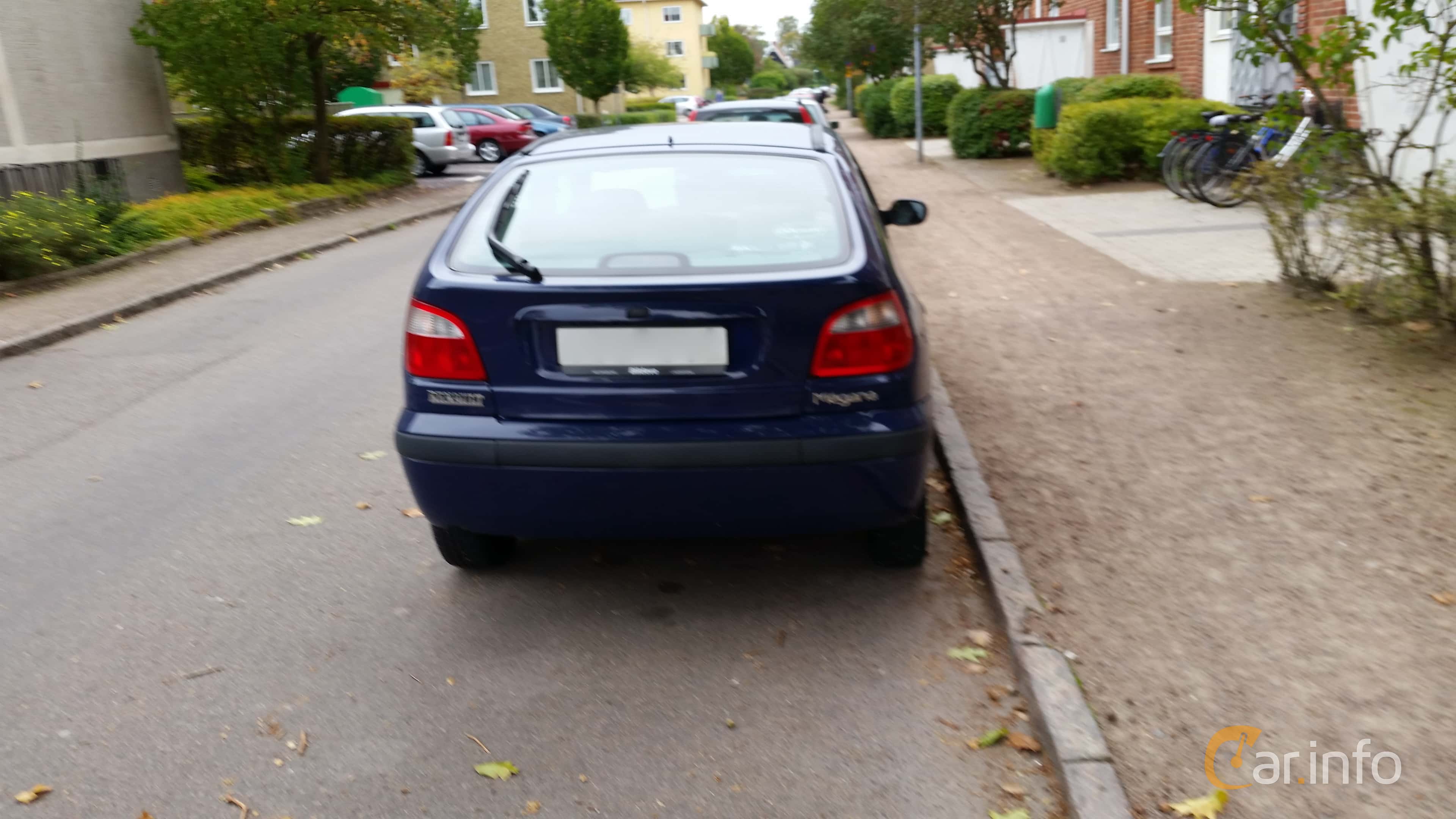 Renault Mégane 1.4 Manual, 95hp, 1999
