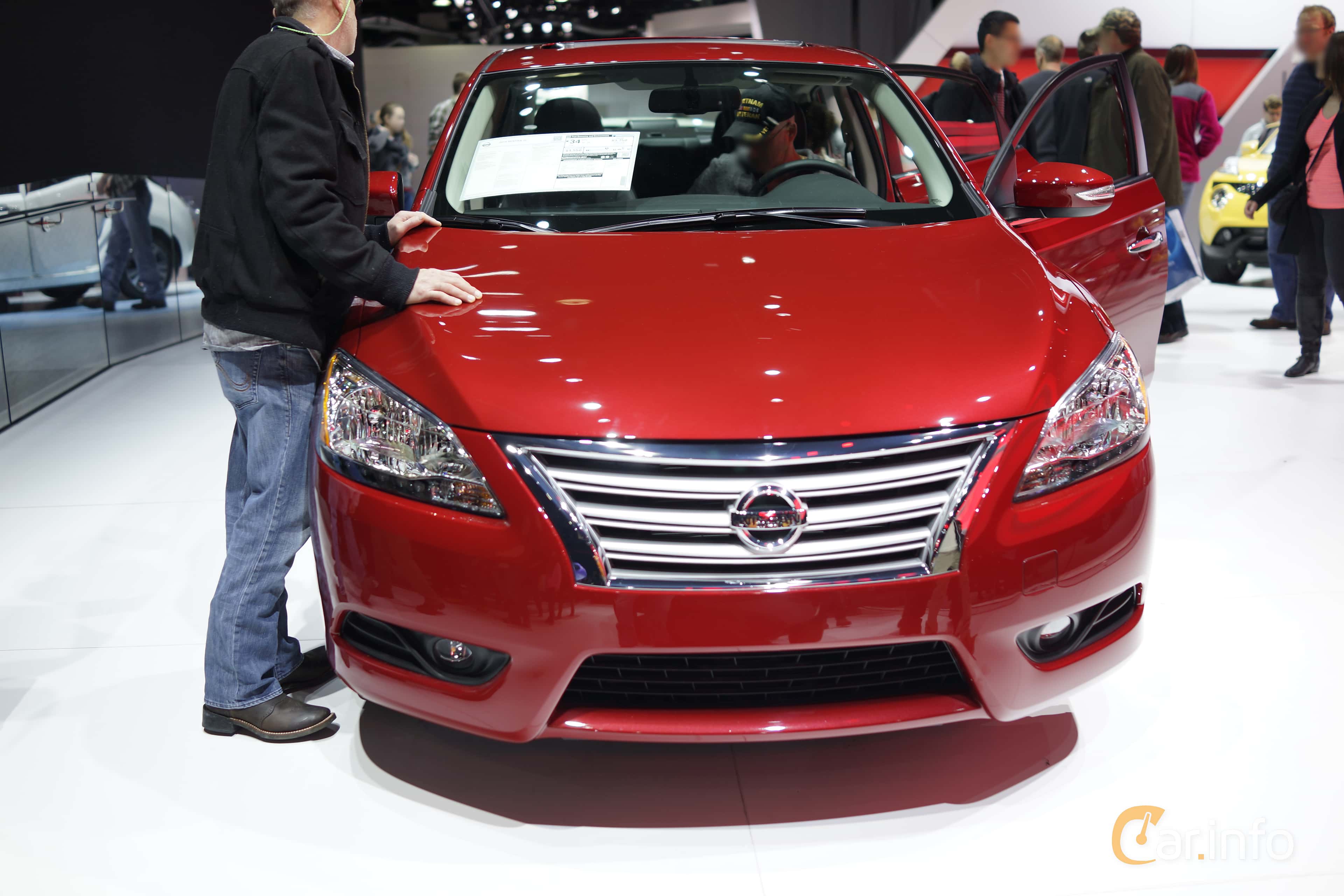 Nissan Sentra 1.8 XTRONIC-CVT, 132hp, 2014