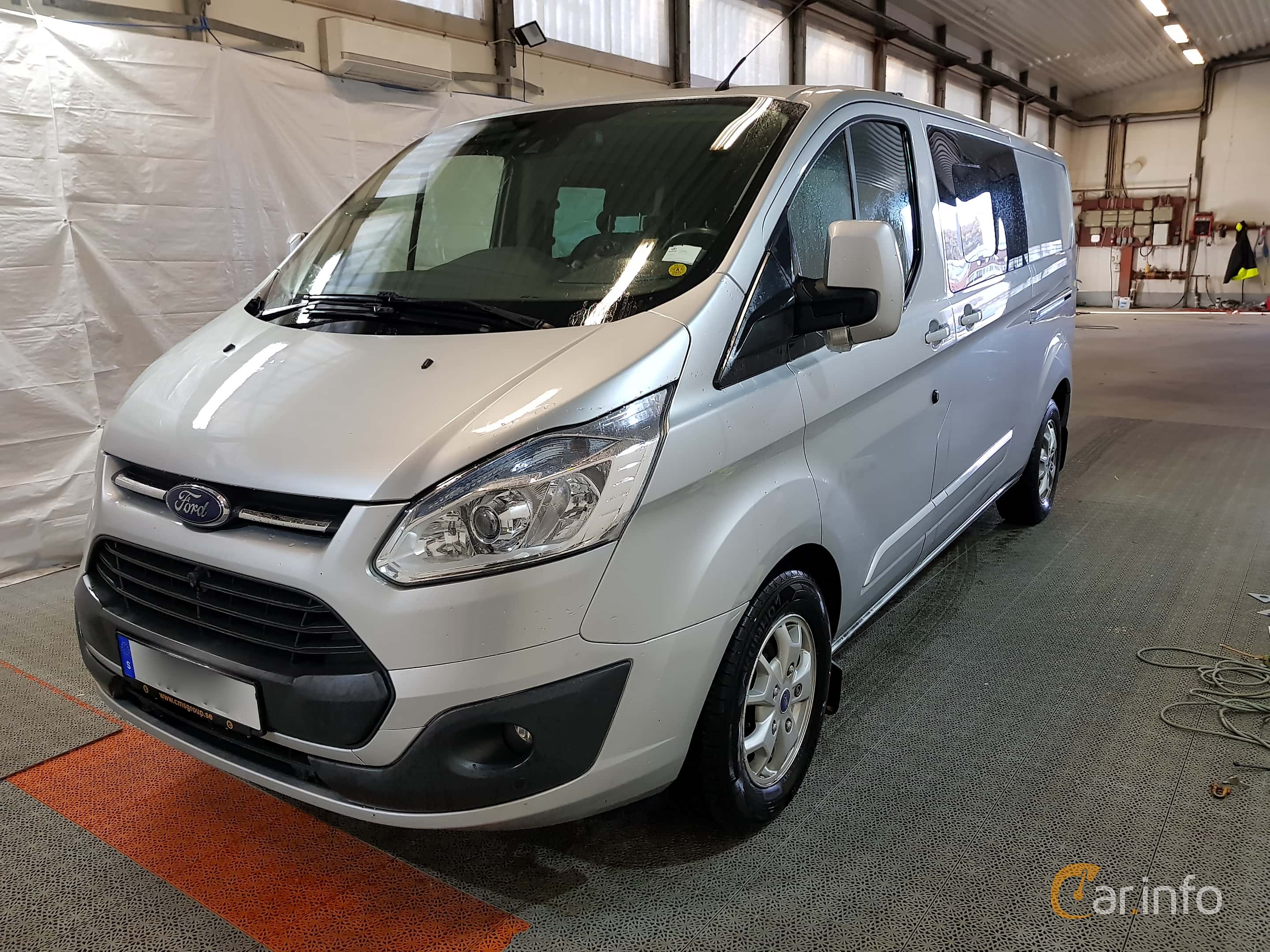 Ford Transit Custom Crew 2.2 TDCi Manual, 155hp, 2015