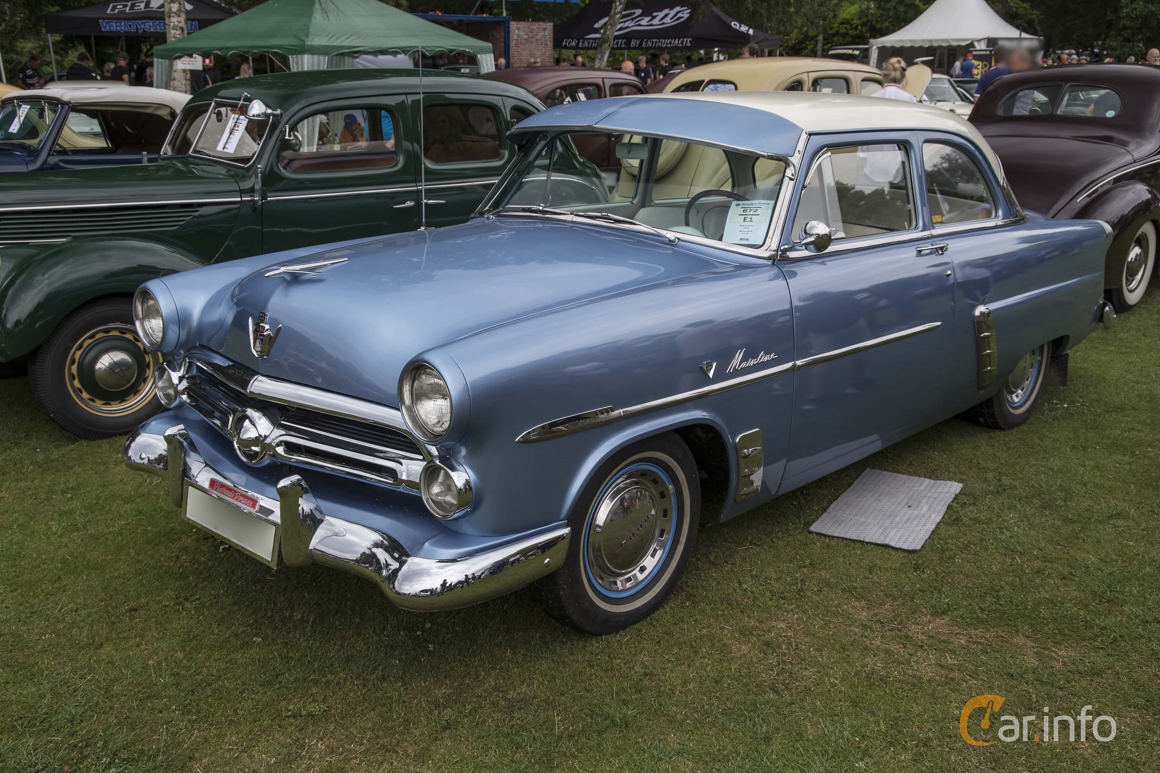 Ford Mainline Tudor Sedan 3.9 V8 Manual, 112hp, 1952