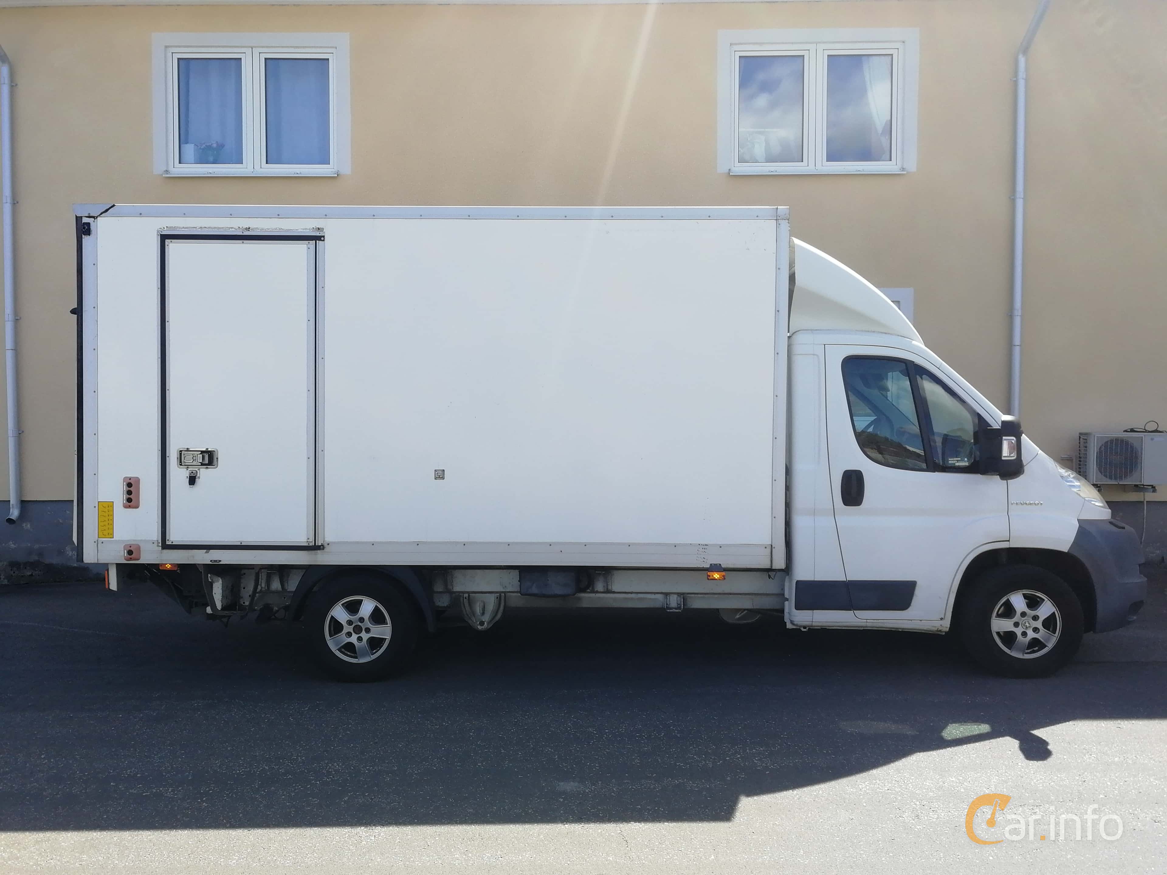 Peugeot Boxer Chassi Cab 2.2 HDi Manual, 100hp, 2011