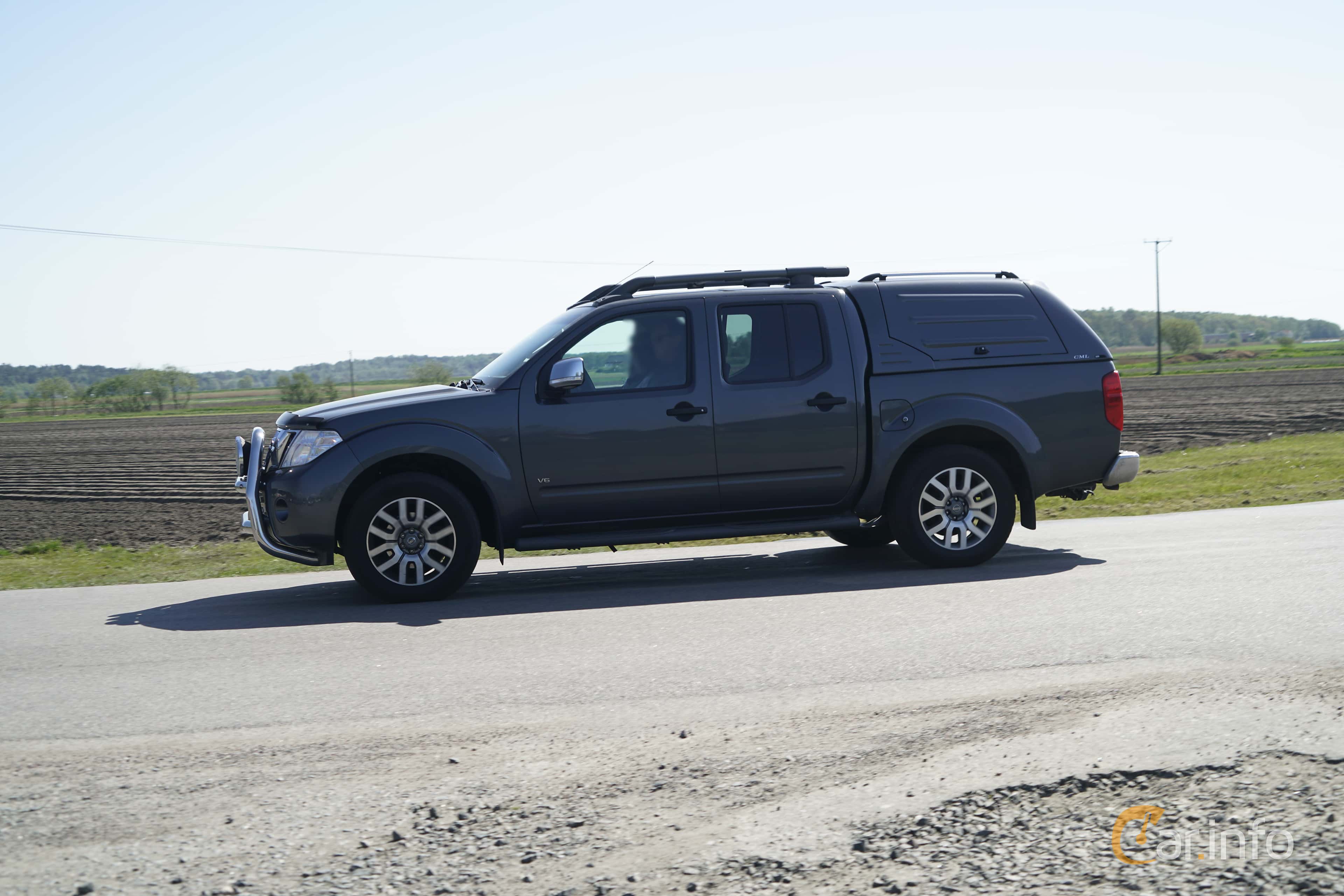 Nissan Navara Double Cab 3.0 dCi V6 4x4 Automatic, 231hp, 2016