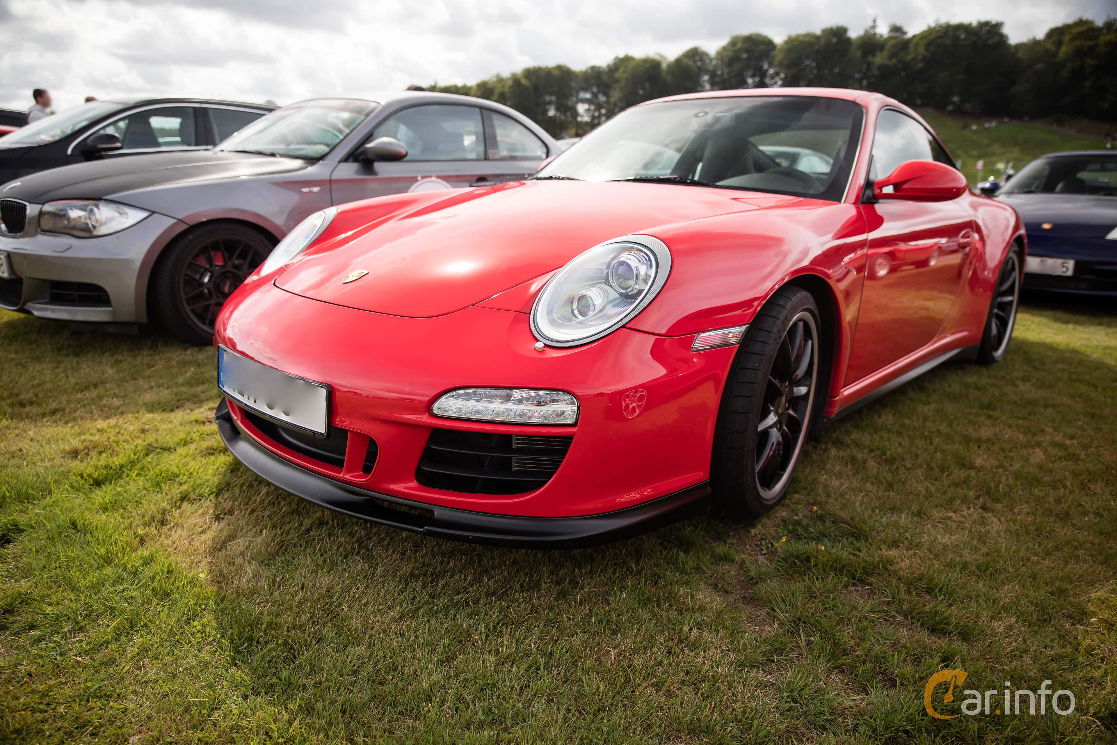 Porsche 911 Carrera GTS