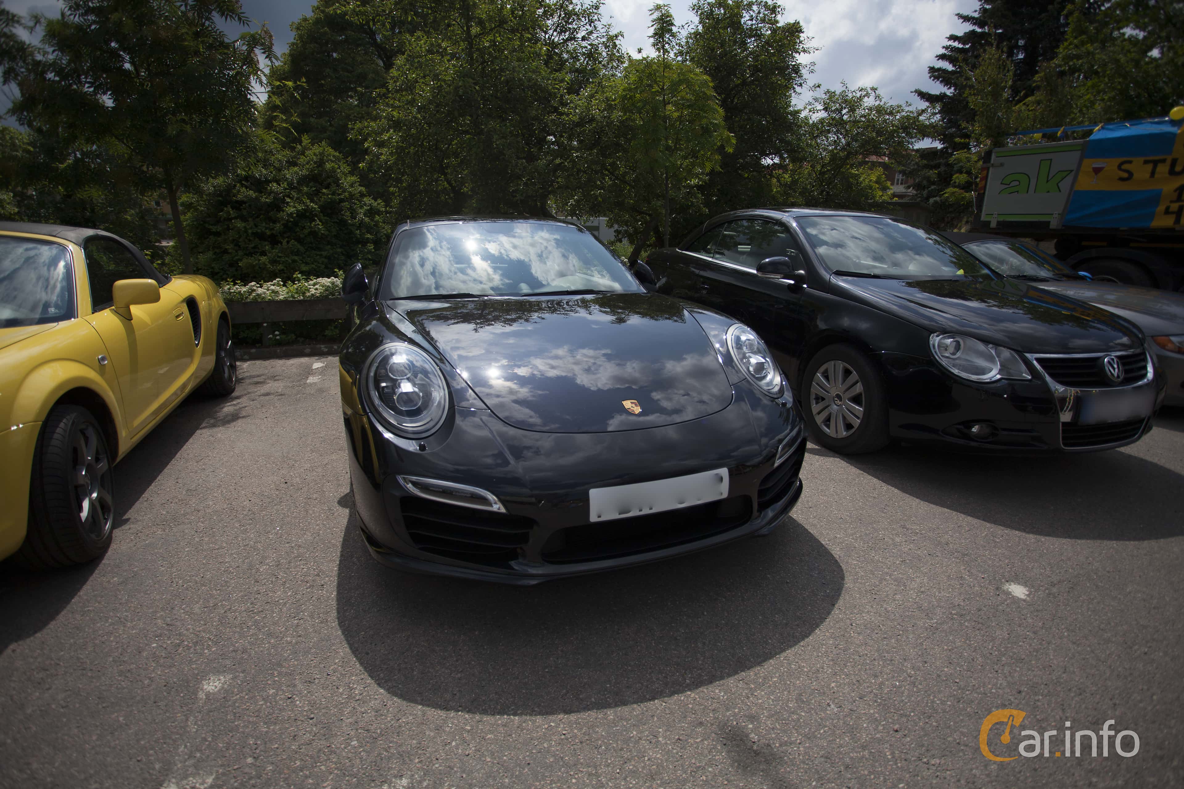 Porsche 911 Turbo S  PDK, 560hp, 2014