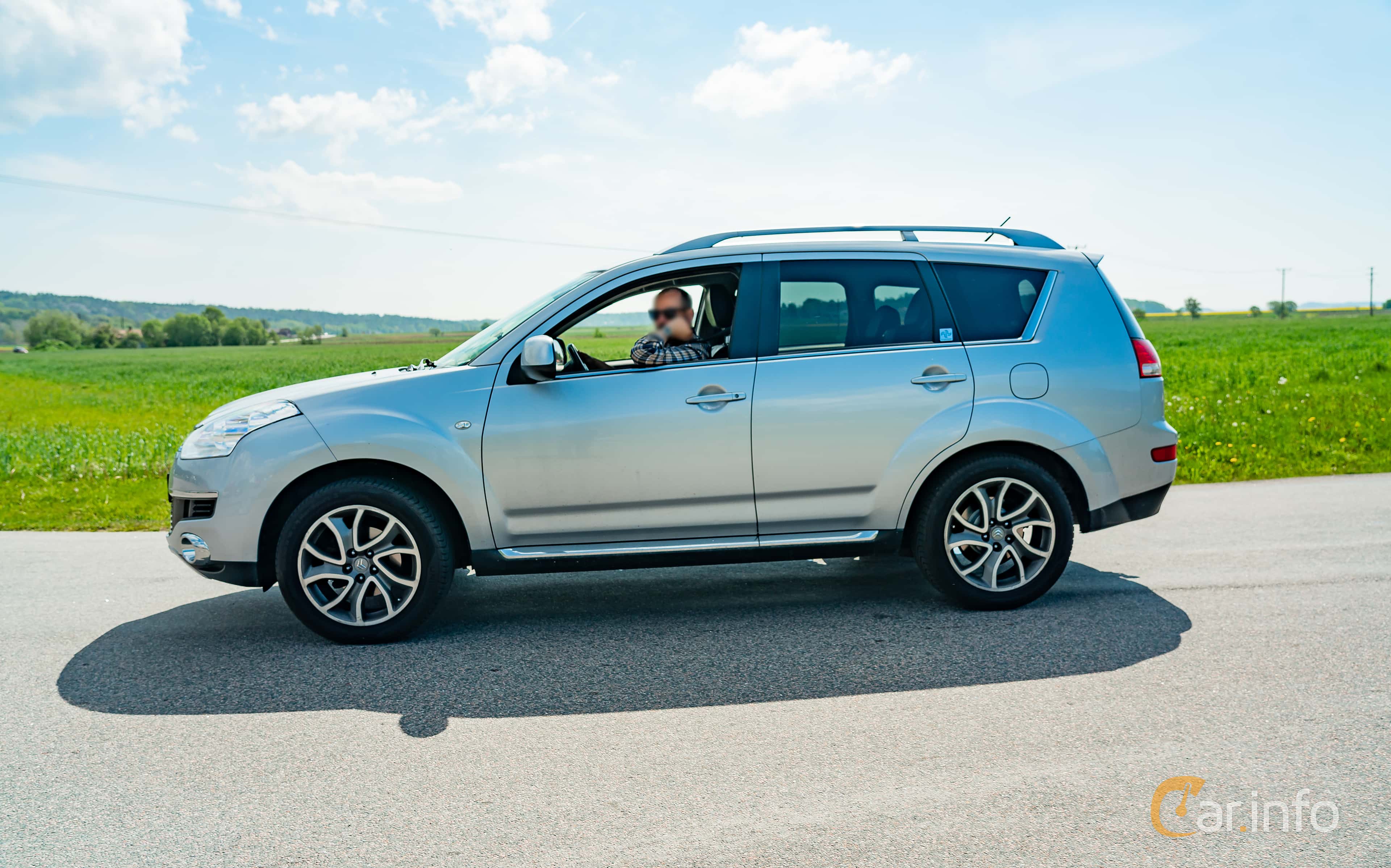 Citroën C-Crosser 1st Generation 2.4 4WD CVT, 6-speed