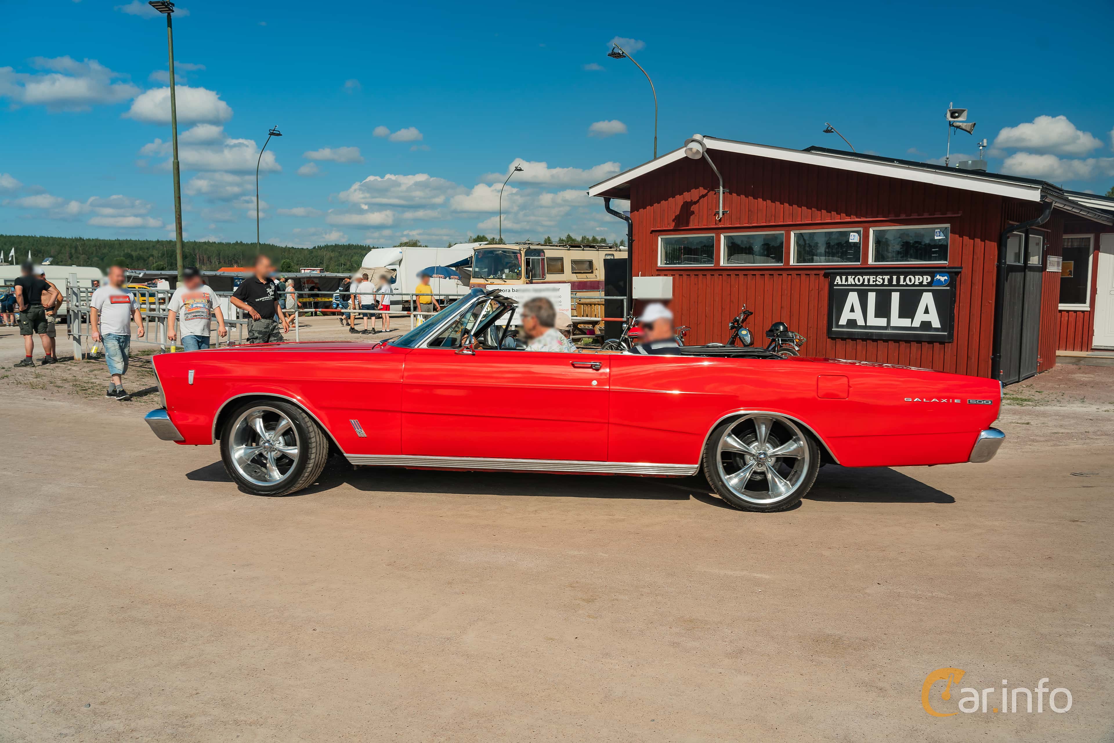 Ford Galaxie 500 Convertible