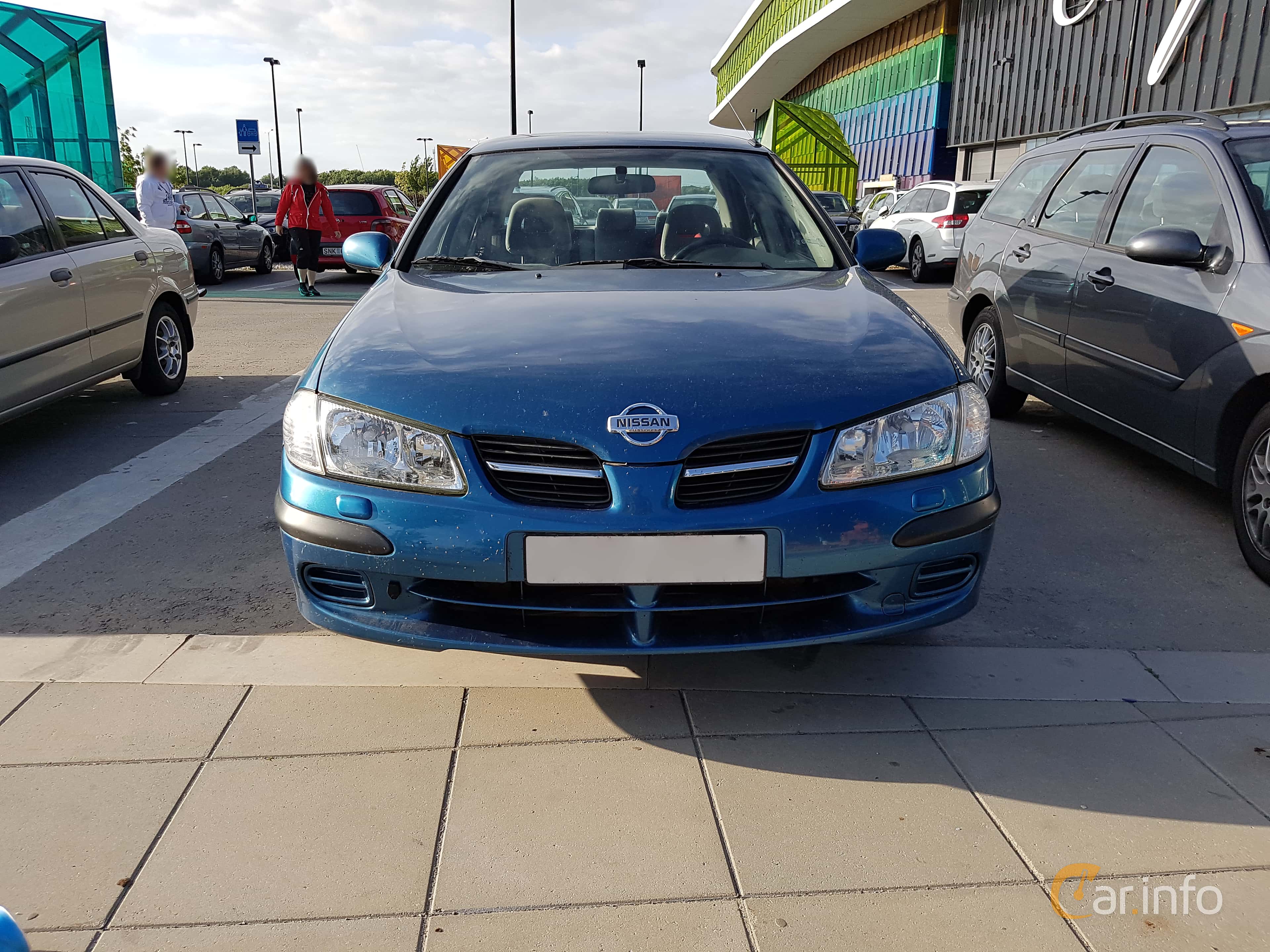 Nissan Almera Sedan 1.8 114hp, 2001