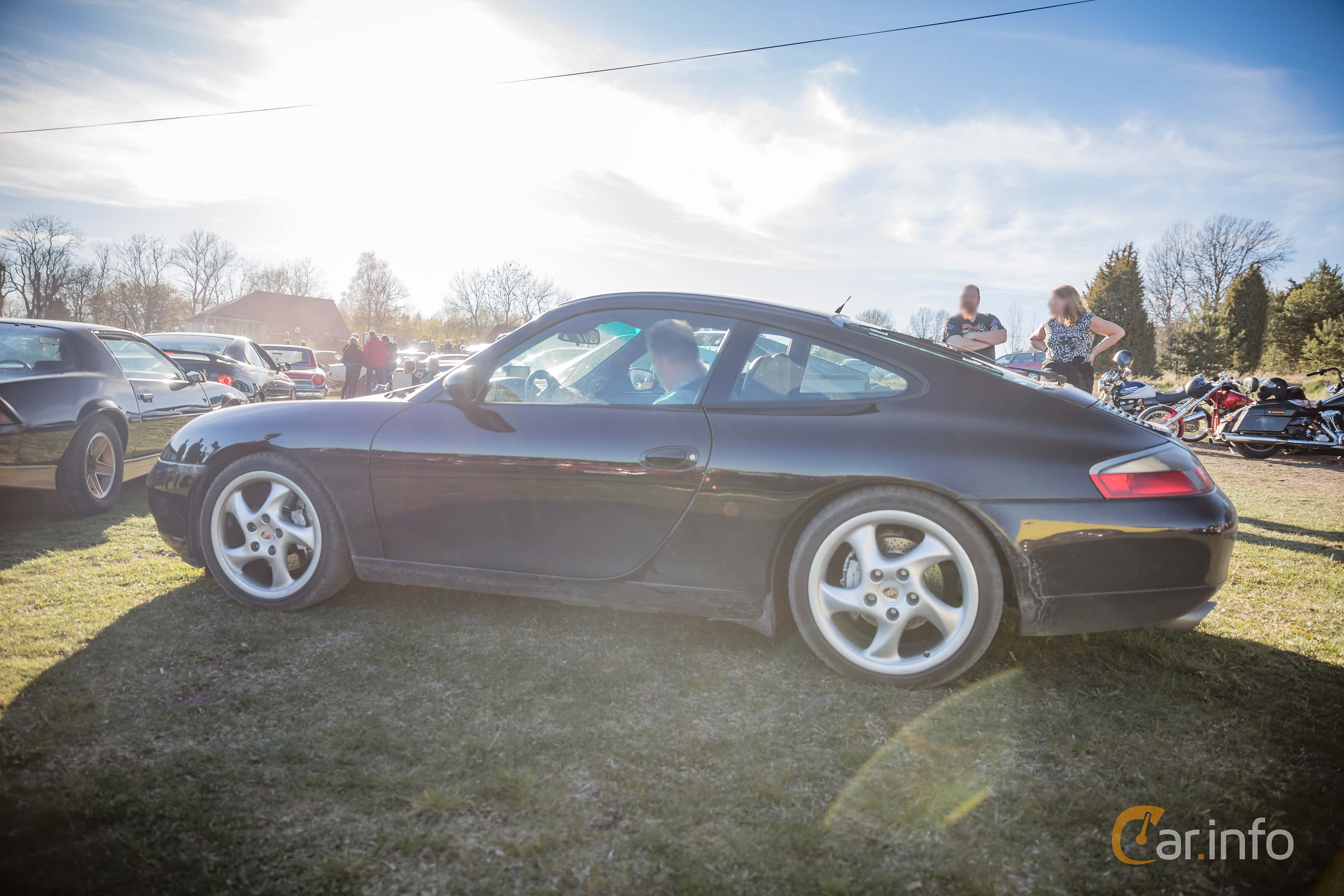 Porsche 911 Carrera 4
