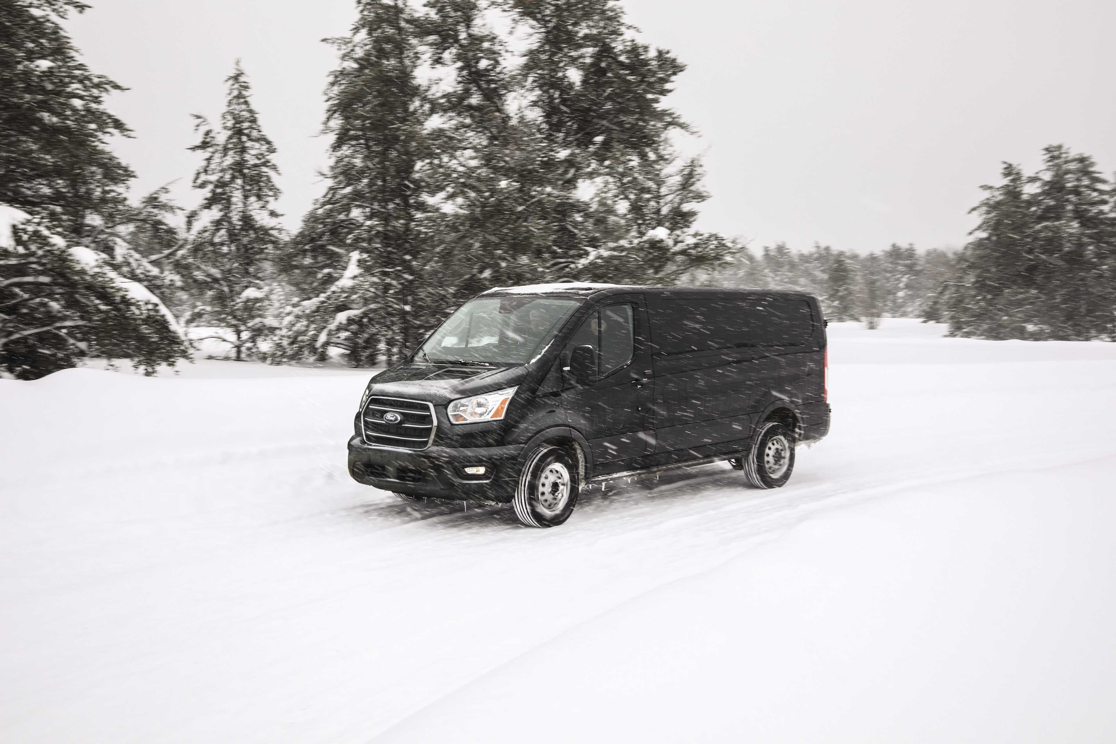 Ford Transit T-250 Cargo Van 3.5 PFDi FFV AWD SelectShift, 279hp, 2021