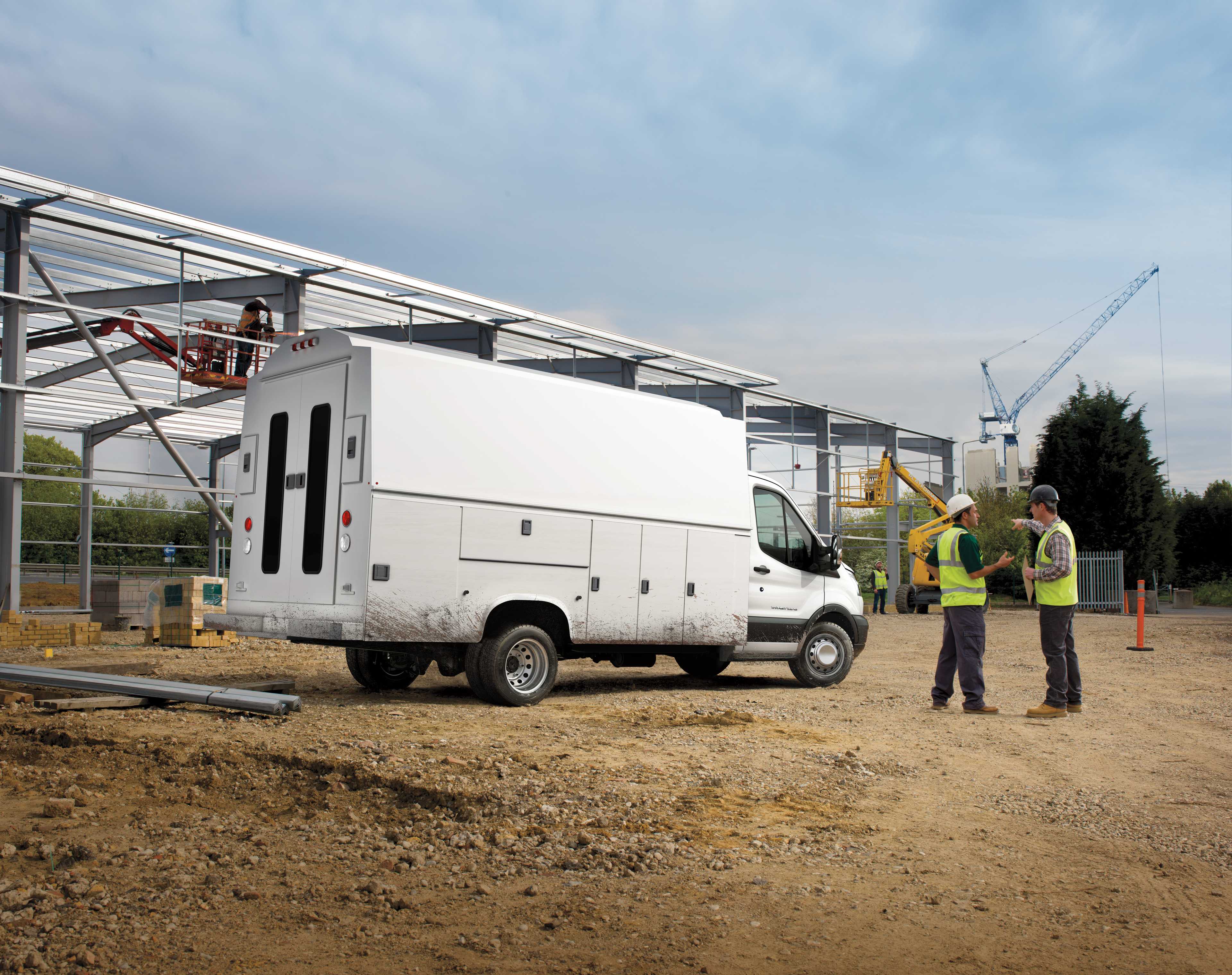 Ford Transit T-350 Chassis 3.7 V6 Ti-VCT FFV SelectShift, 279hp, 2017