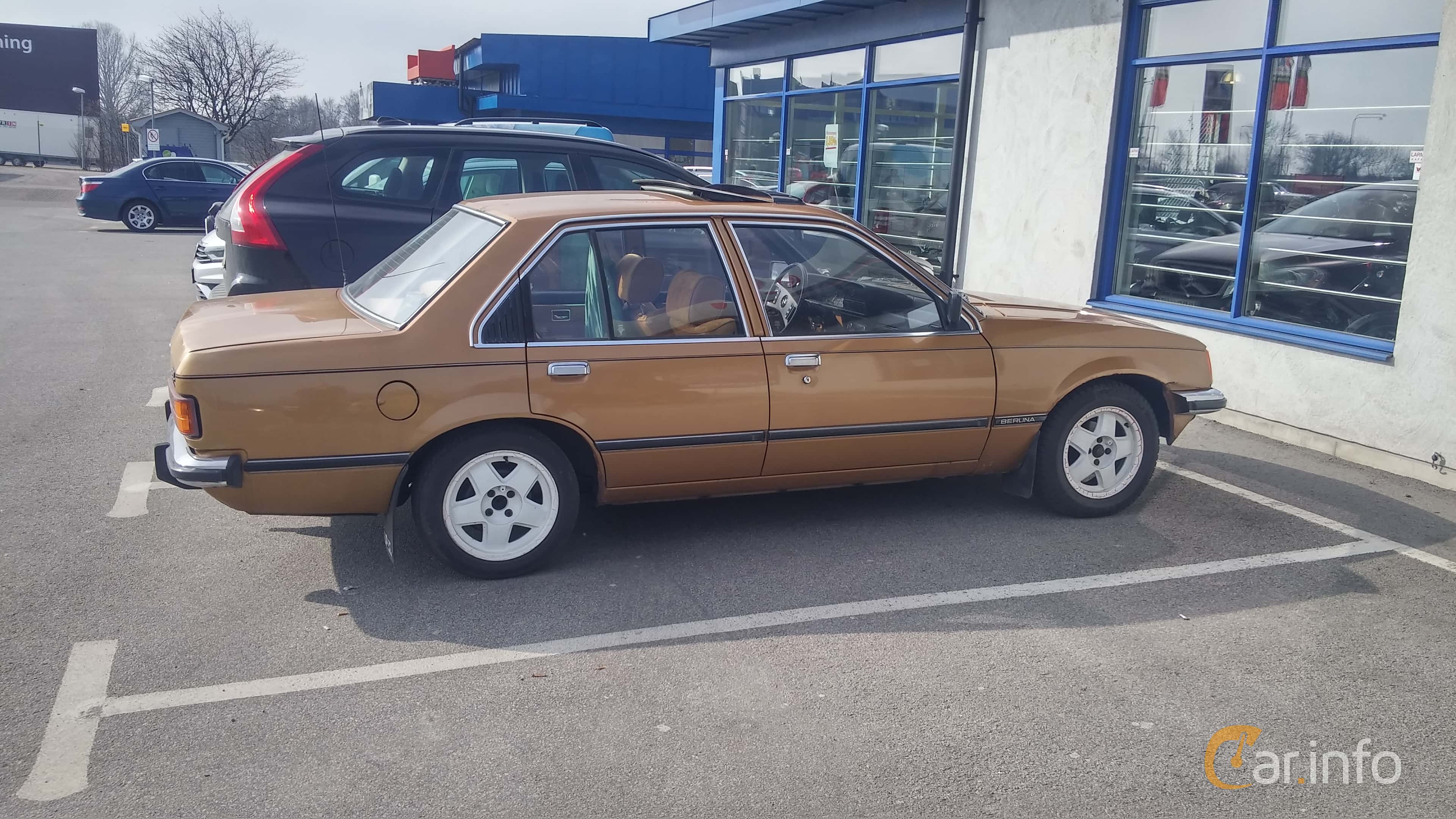 Opel Rekord 4-door generation E1 2.0 E Automatic, 3-speed