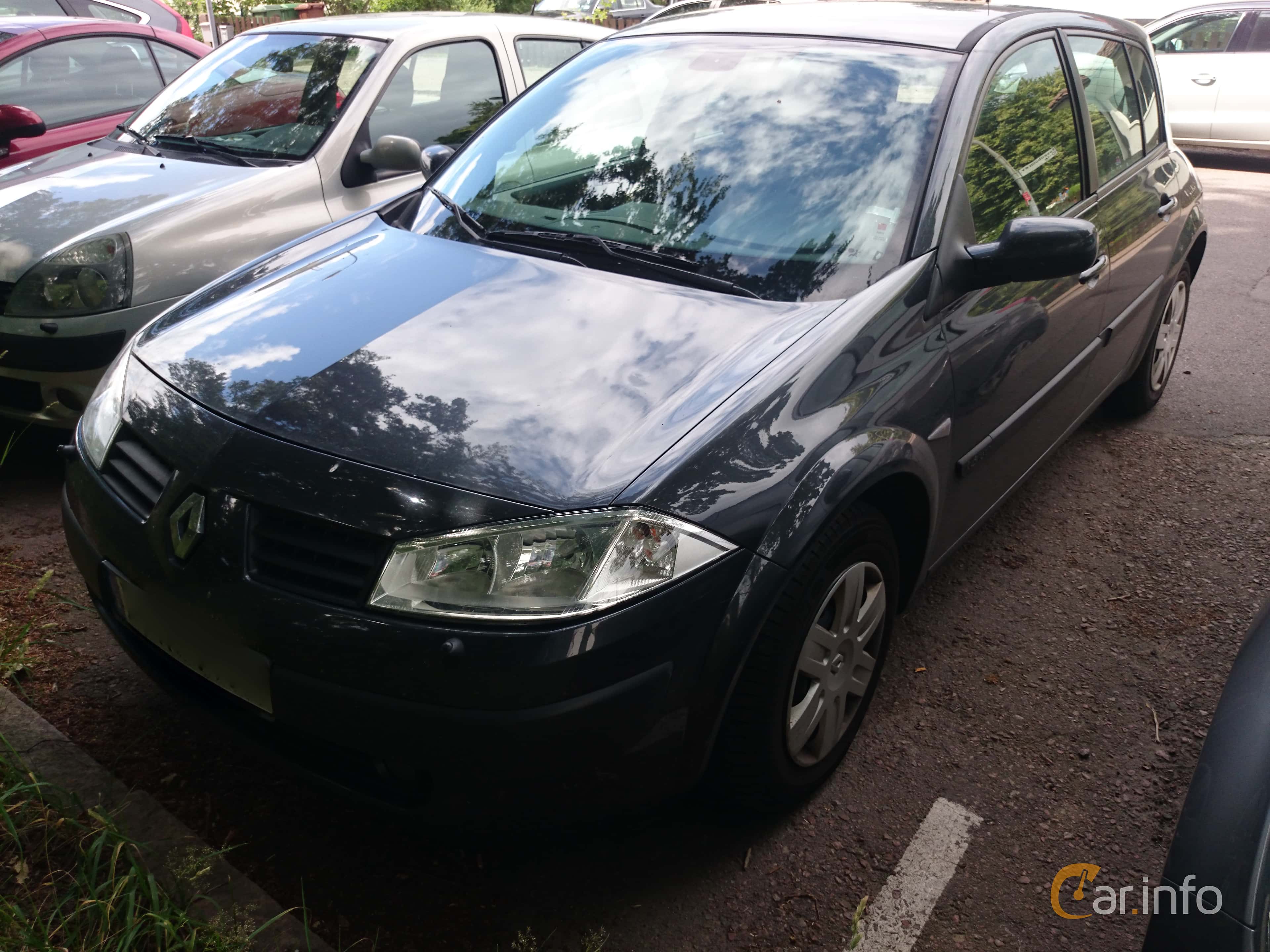 Renault Mégane 5-door 1.6 Manual, 113hp, 2006