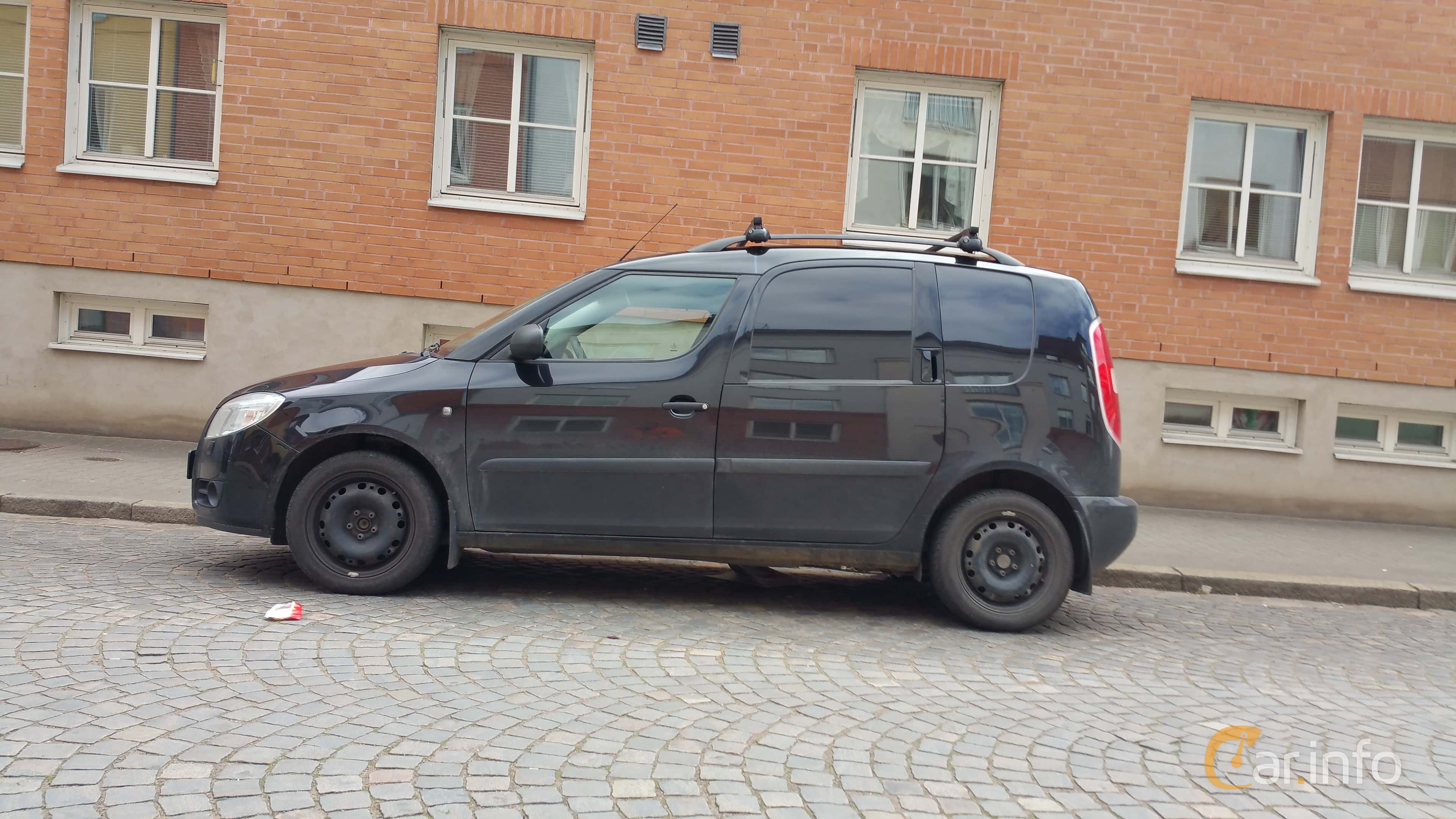 Skoda Roomster 1.2 HTP 5J