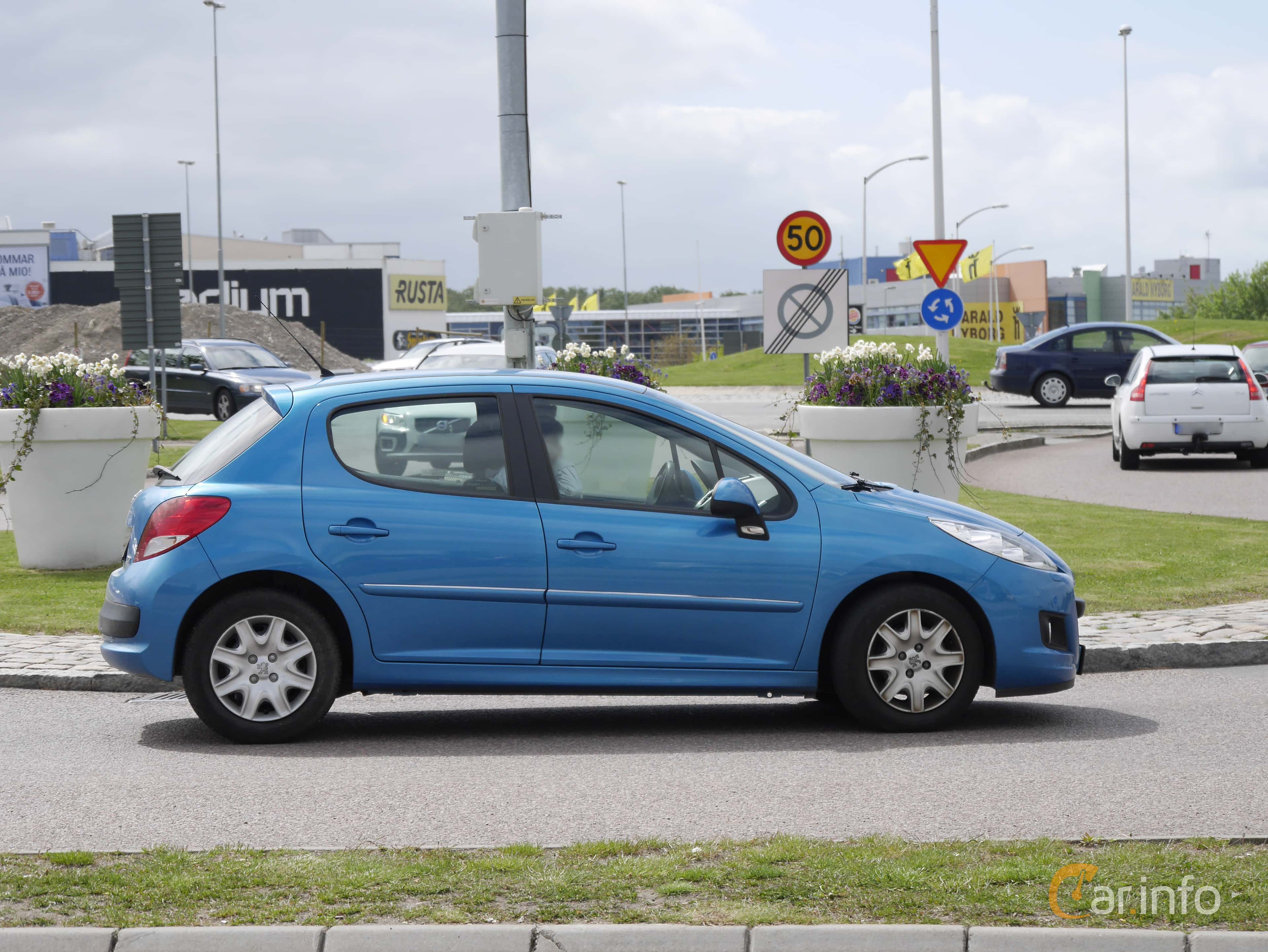 Peugeot 207 5-door 1.4 VTi Manual, 95hp, 2011