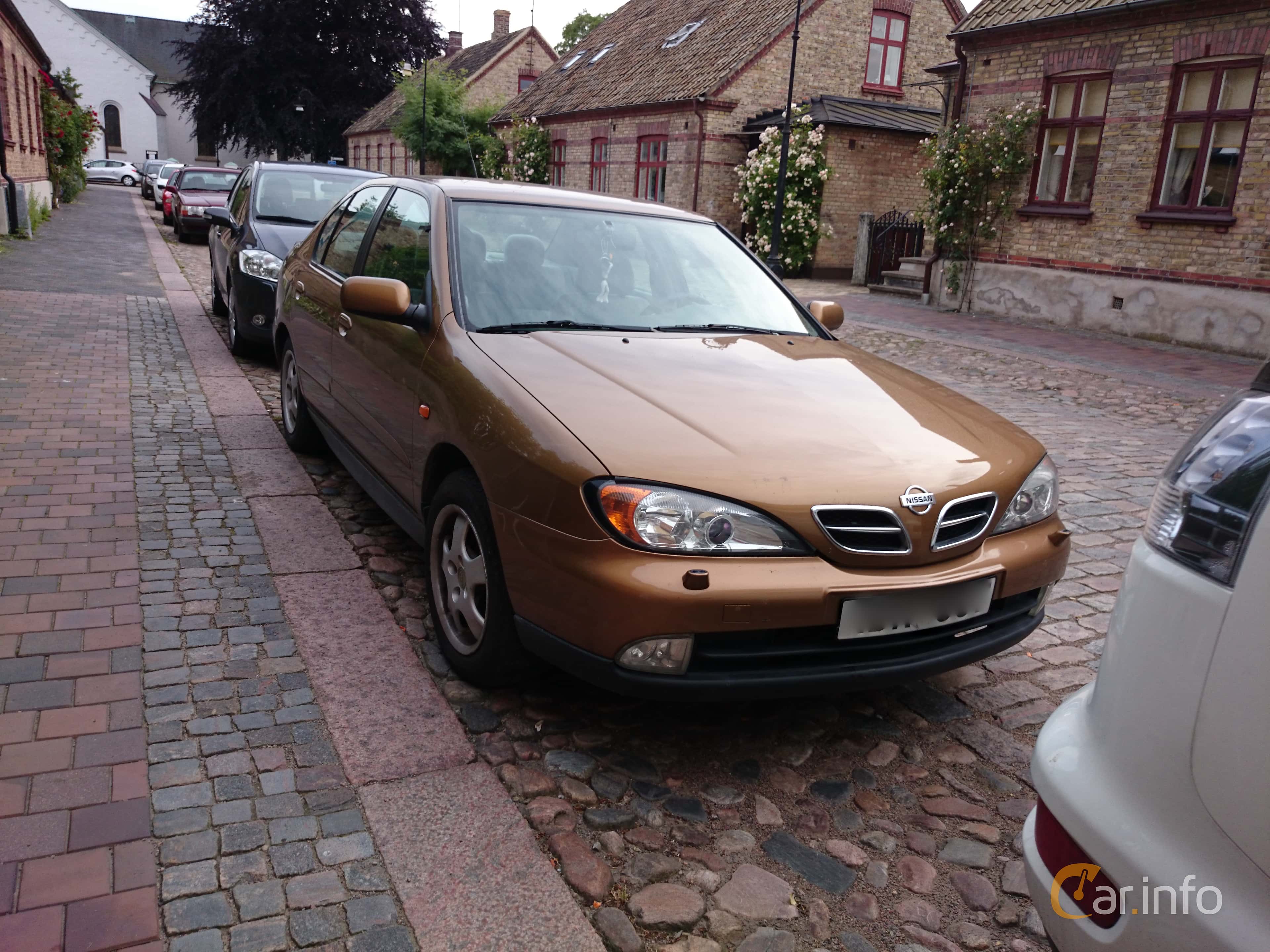 Nissan Primera Sedan 1.8 Manual, 114hp, 2000