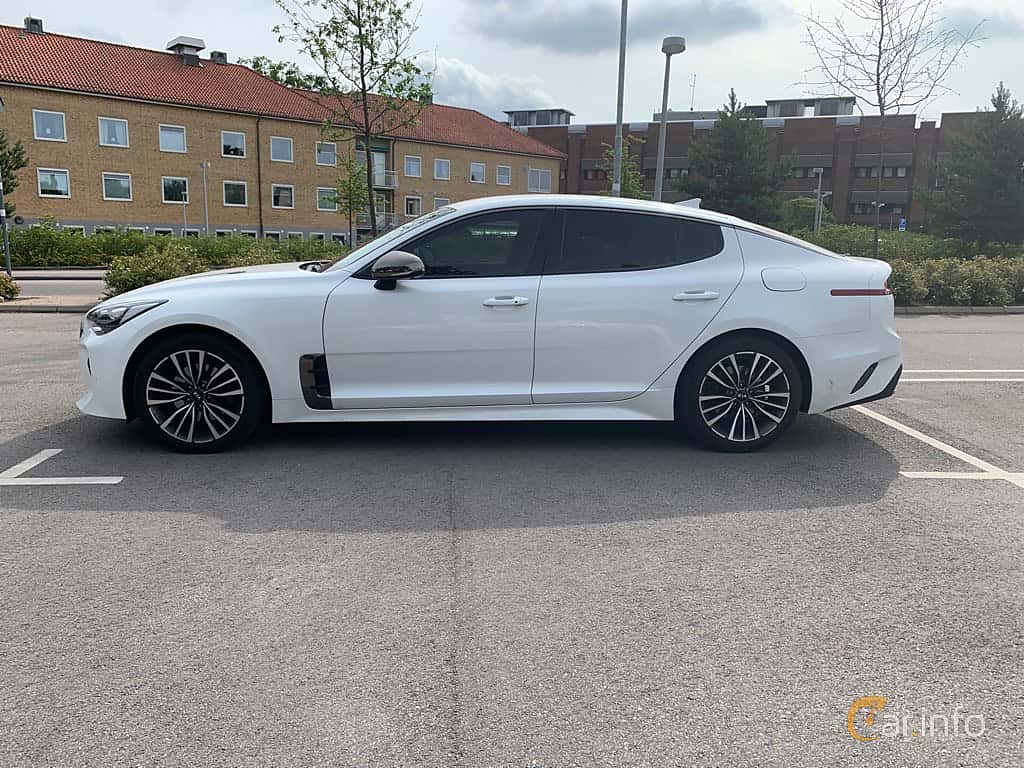 Kia Stinger 2.2 CRDi AWD Automatic, 200hp, 2018