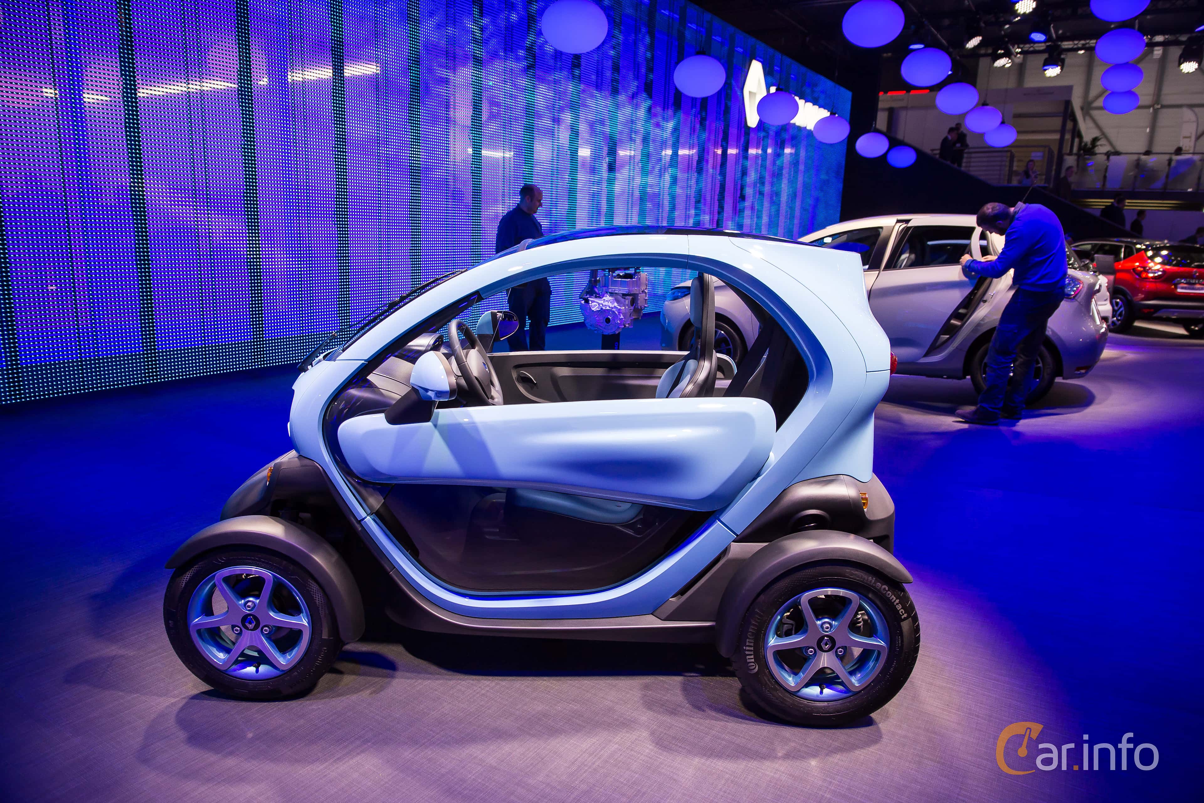 Renault Twizy Urban 80 7 kWh Single Speed, 18hp, 2016