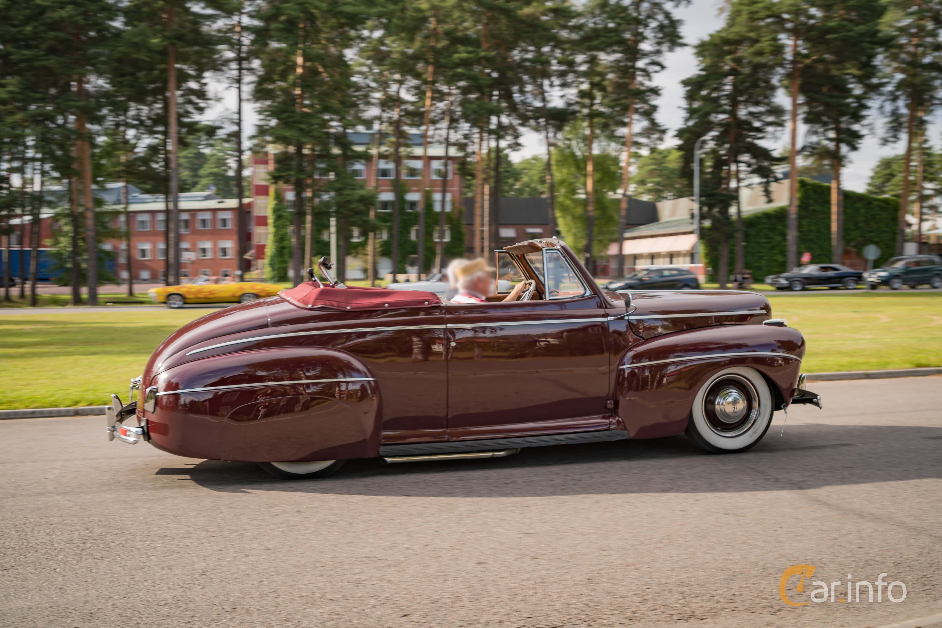 Ford Super Deluxe Convertible Club Coupé 3.6 V8 Manual, 91hp, 1941