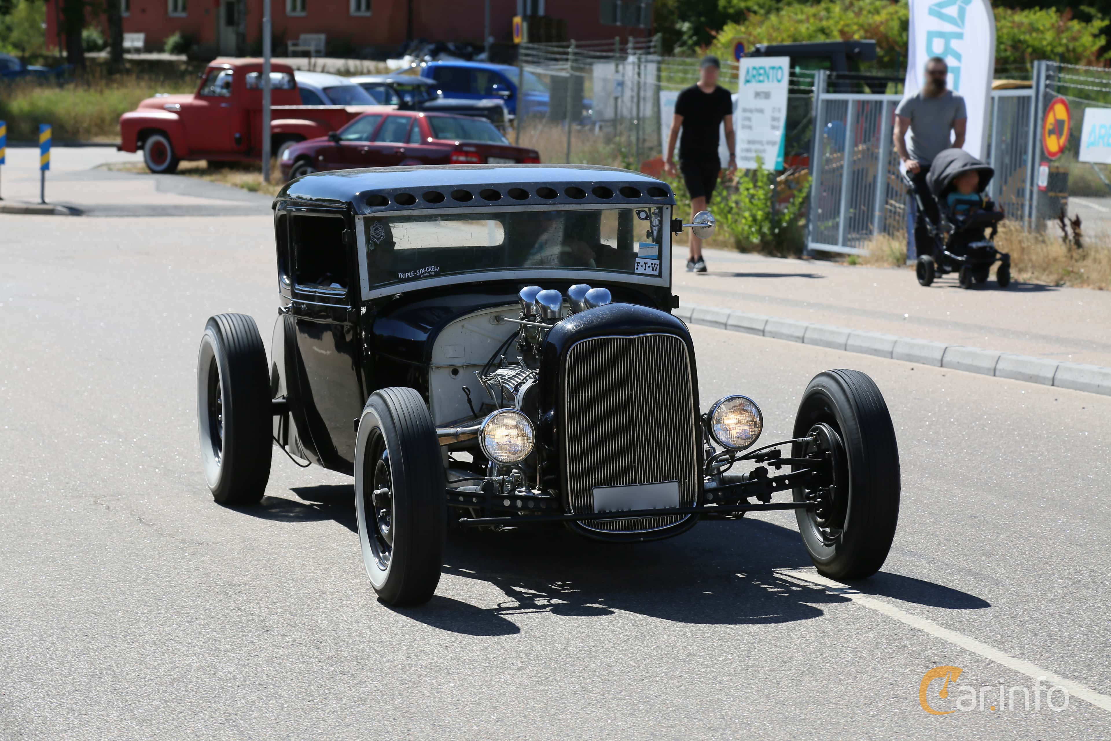 Ford Model T Tudor Sedan 2.9 Manual, 20hp, 1926