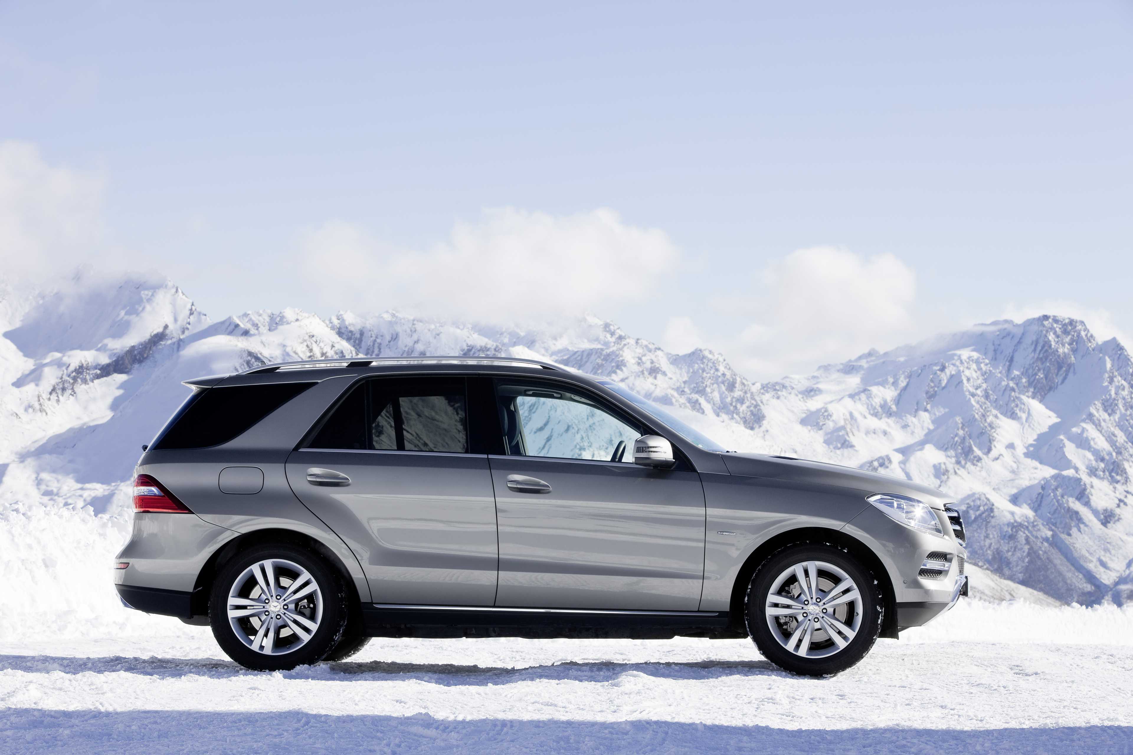 Mercedes-Benz ML 350 4MATIC BlueEFFICIENCY  7G-Tronic Plus, 306hp, 2012