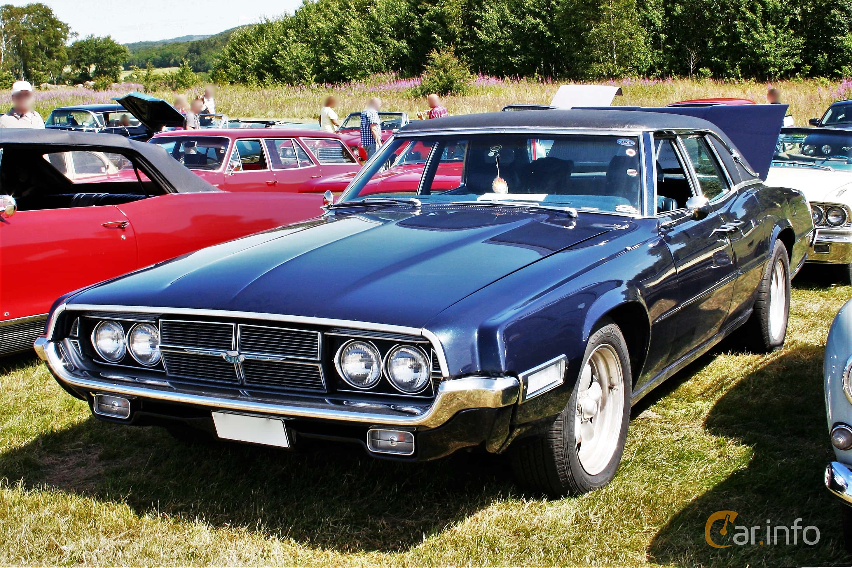 Ford Thunderbird 4-door Hardtop 5th Generation 7.0 V8 Automatic, 3-speed