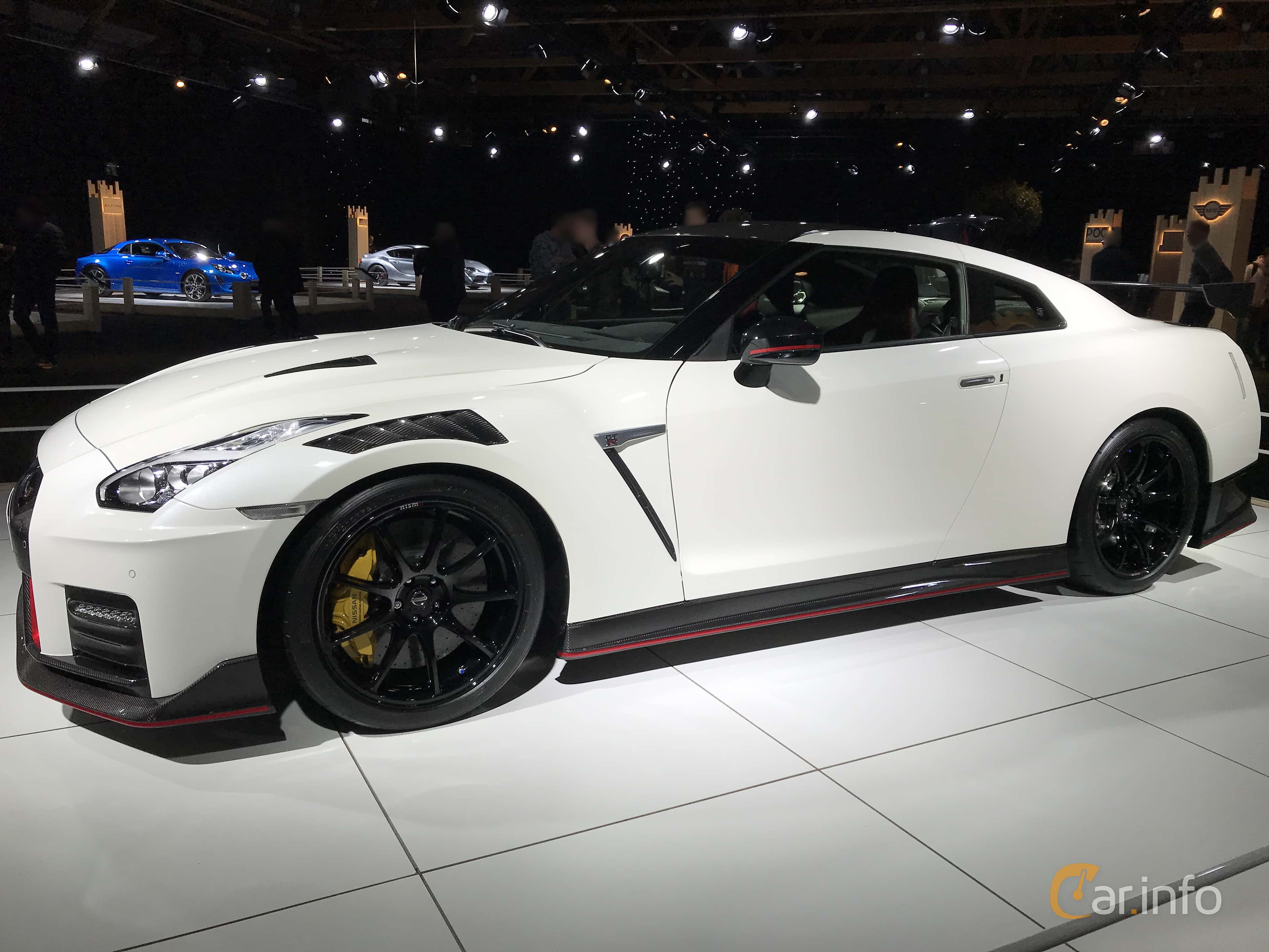 Nissan GT-R Nismo 3.8 V6 4x4 DCT, 608hp, 2020