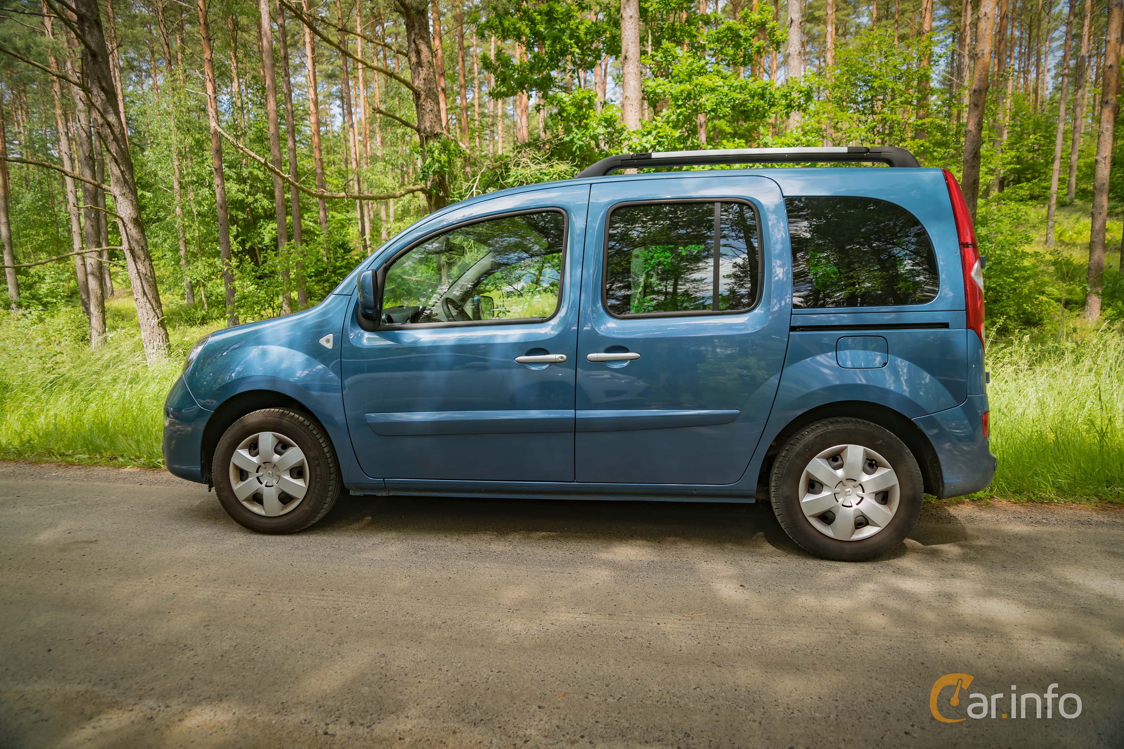 Renault Kangoo Express Passenger 1.5 dCi Manual, 80hp, 2021