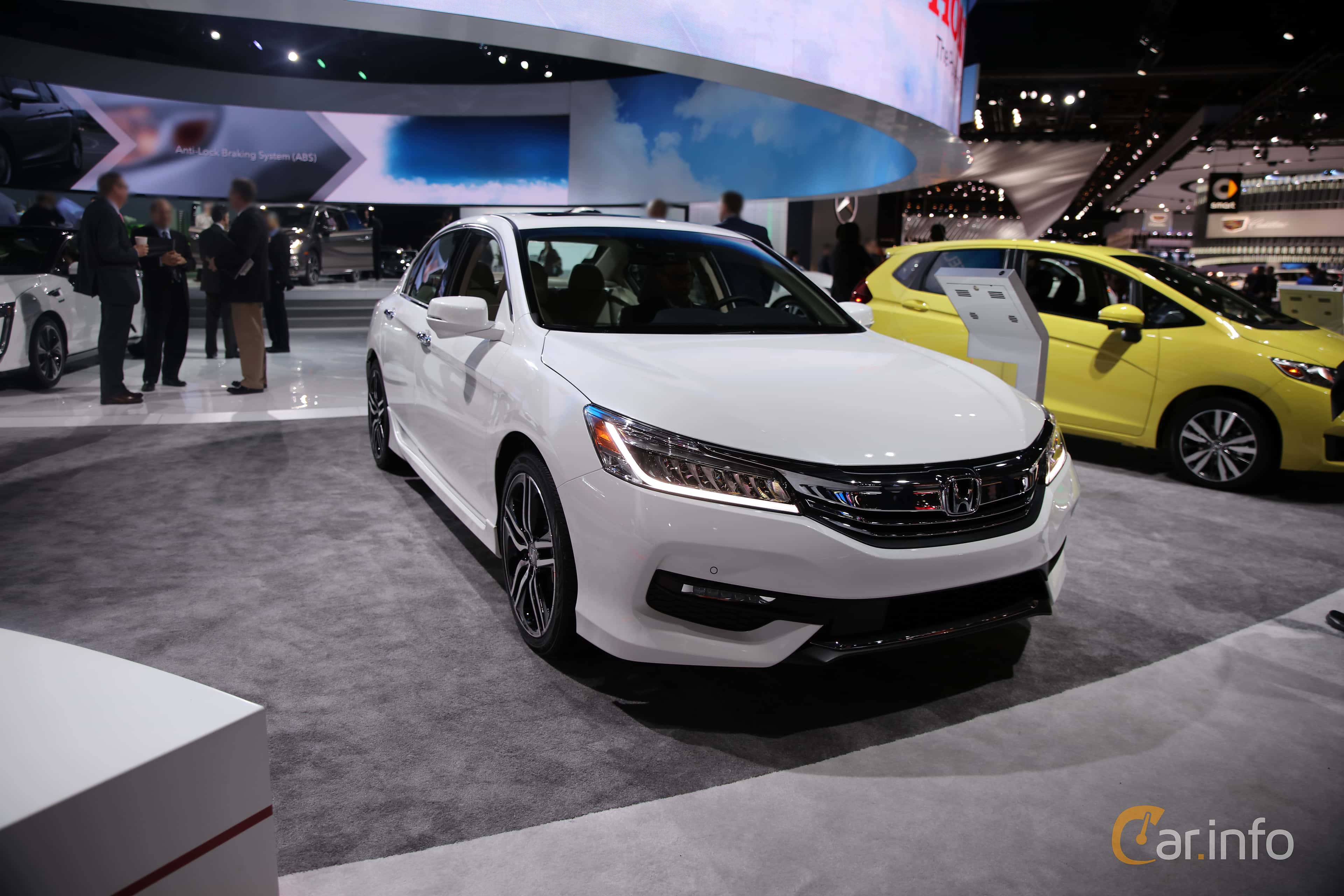 Honda Accord Sedan 3.5 V6 i-VTEC Automatic, 281hp, 2017