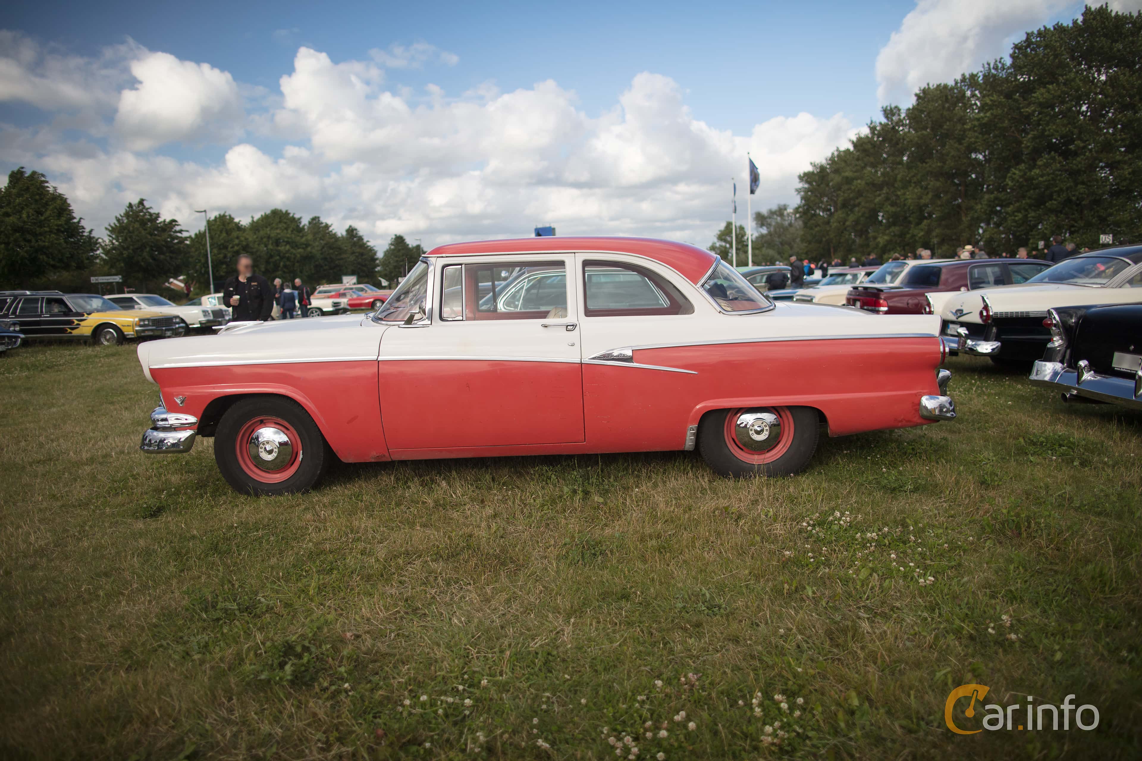 Ford Customline 4.5 V8 2nd Generation
