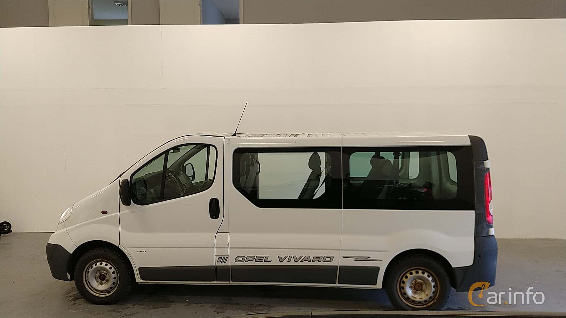 Opel Vivaro Combi 2.0 CDTI Quickshift, 115hp, 2010