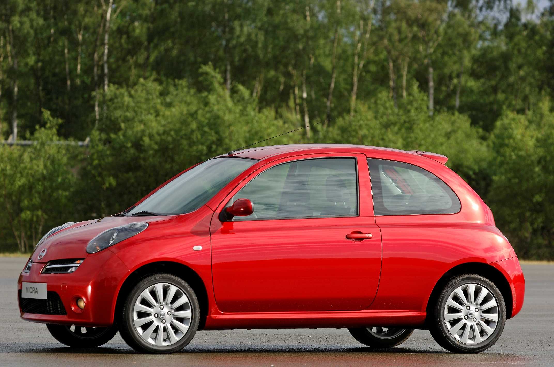 Nissan Micra 3-door 1.6 Manual, 110hp, 2008