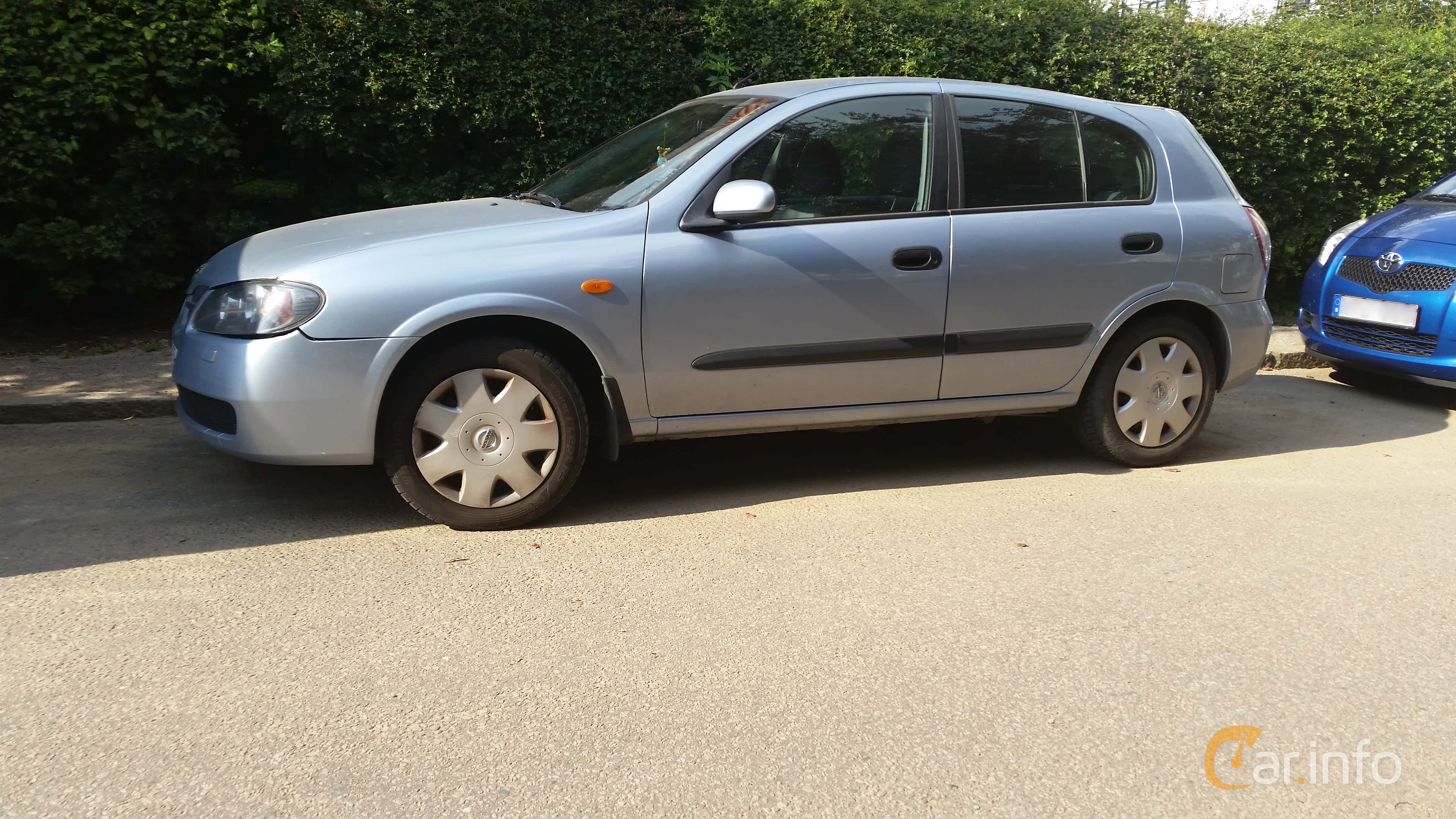 Nissan Almera 5-door 1.5 Manual, 98hp, 2007