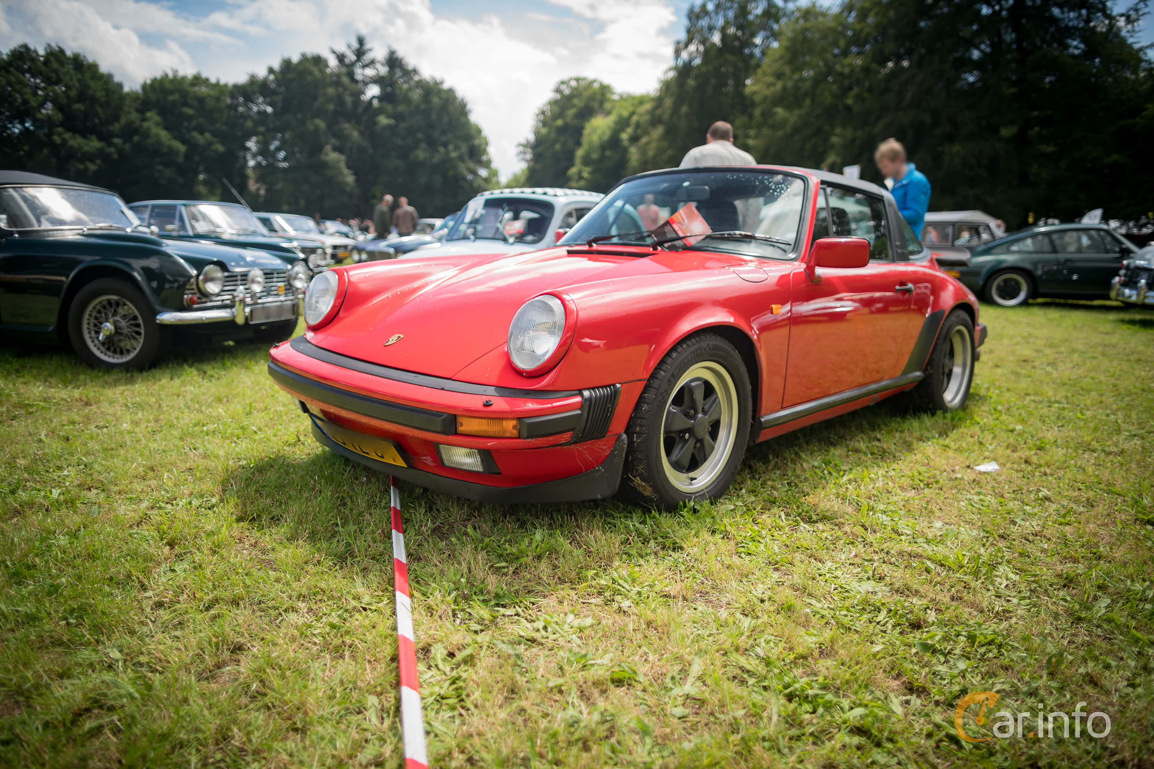 Porsche 911 Carrera Targa  Manual, 231hp, 1989
