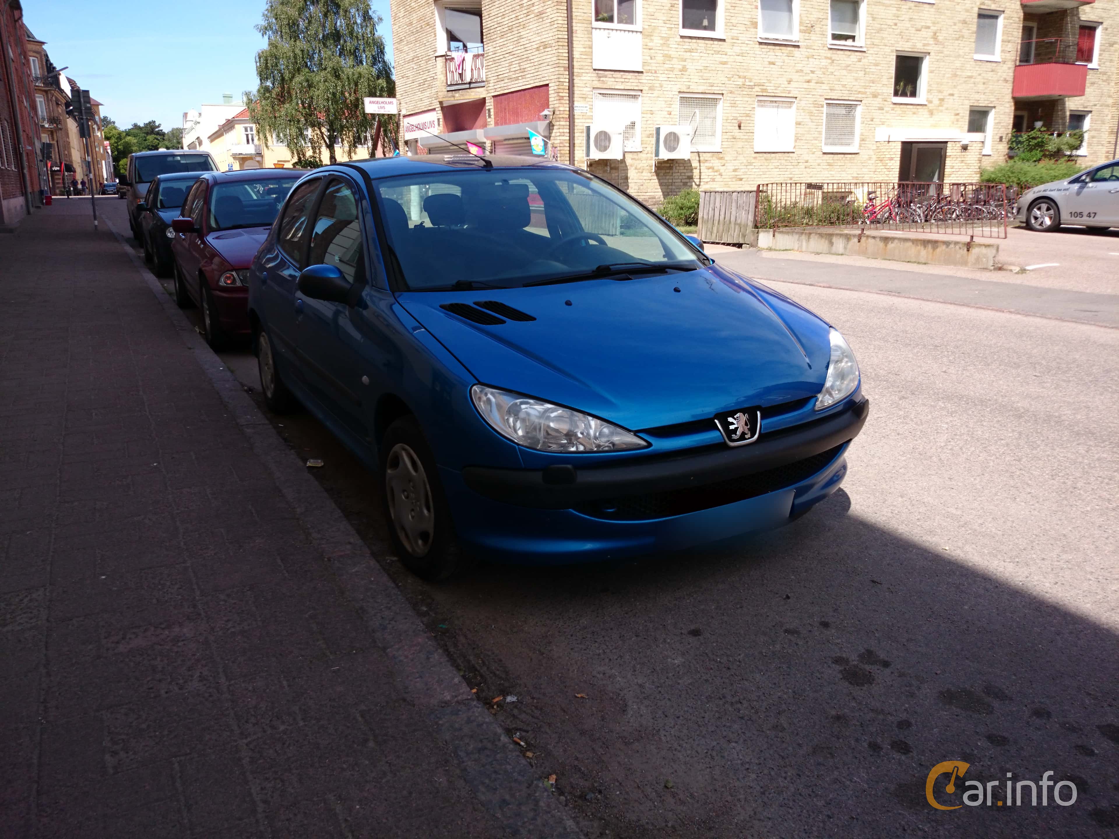 Peugeot 206 5-door 1.4 Manual, 75hp, 2003