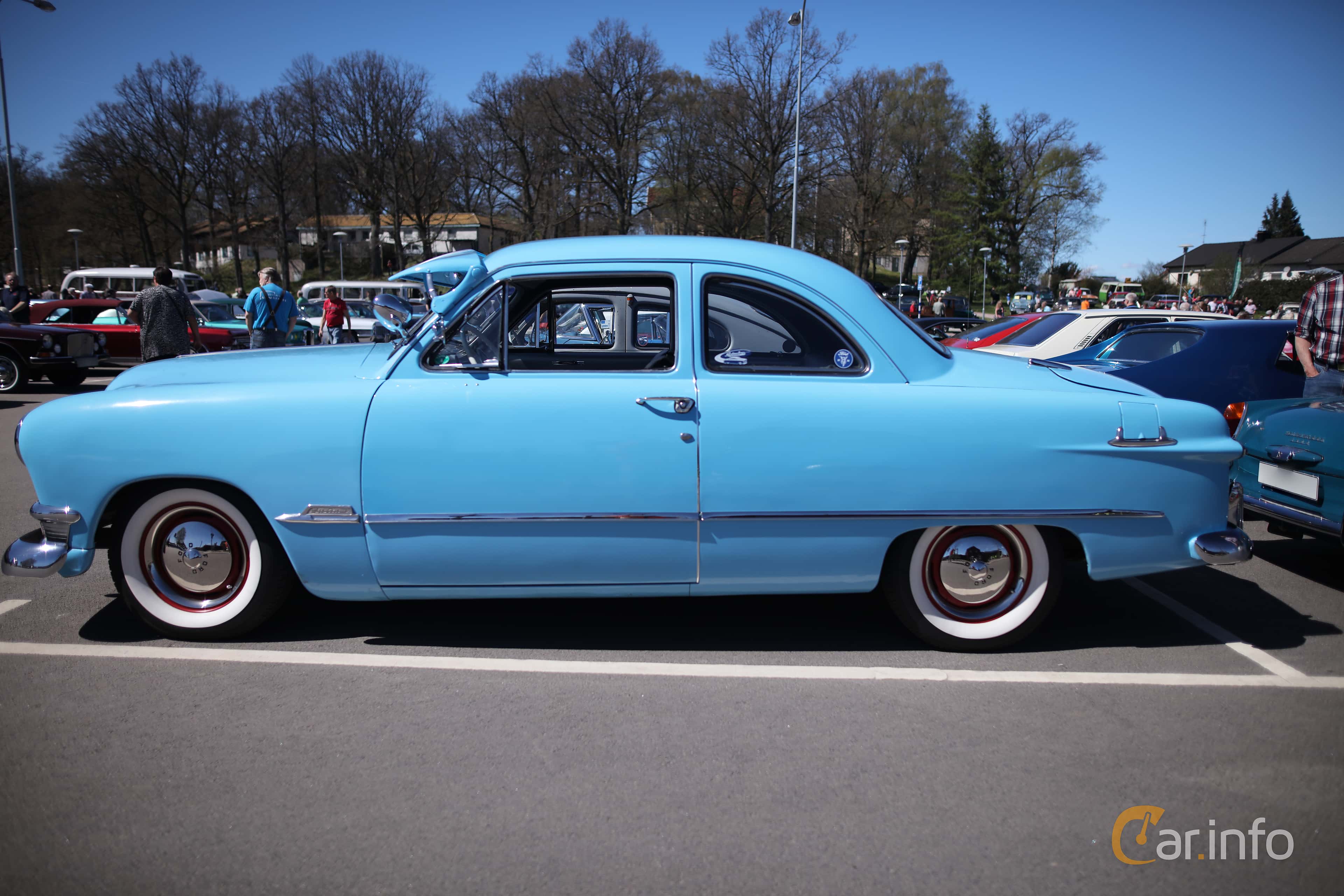 Ford Custom Deluxe Coupé 3.9 V8 102hp, 1950