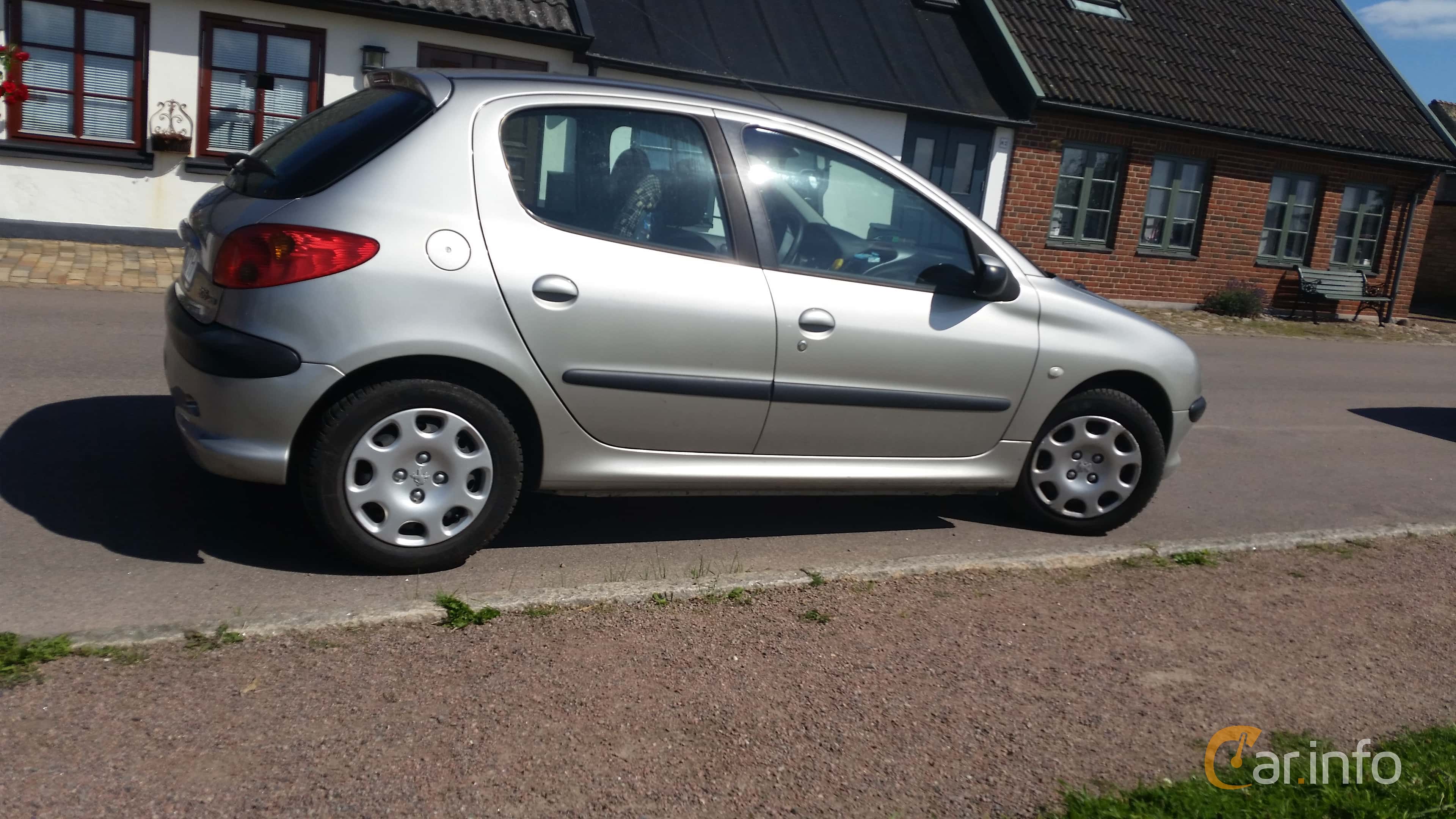 Peugeot 206 5-door 1.4 HDi Manual, 68hp, 2008