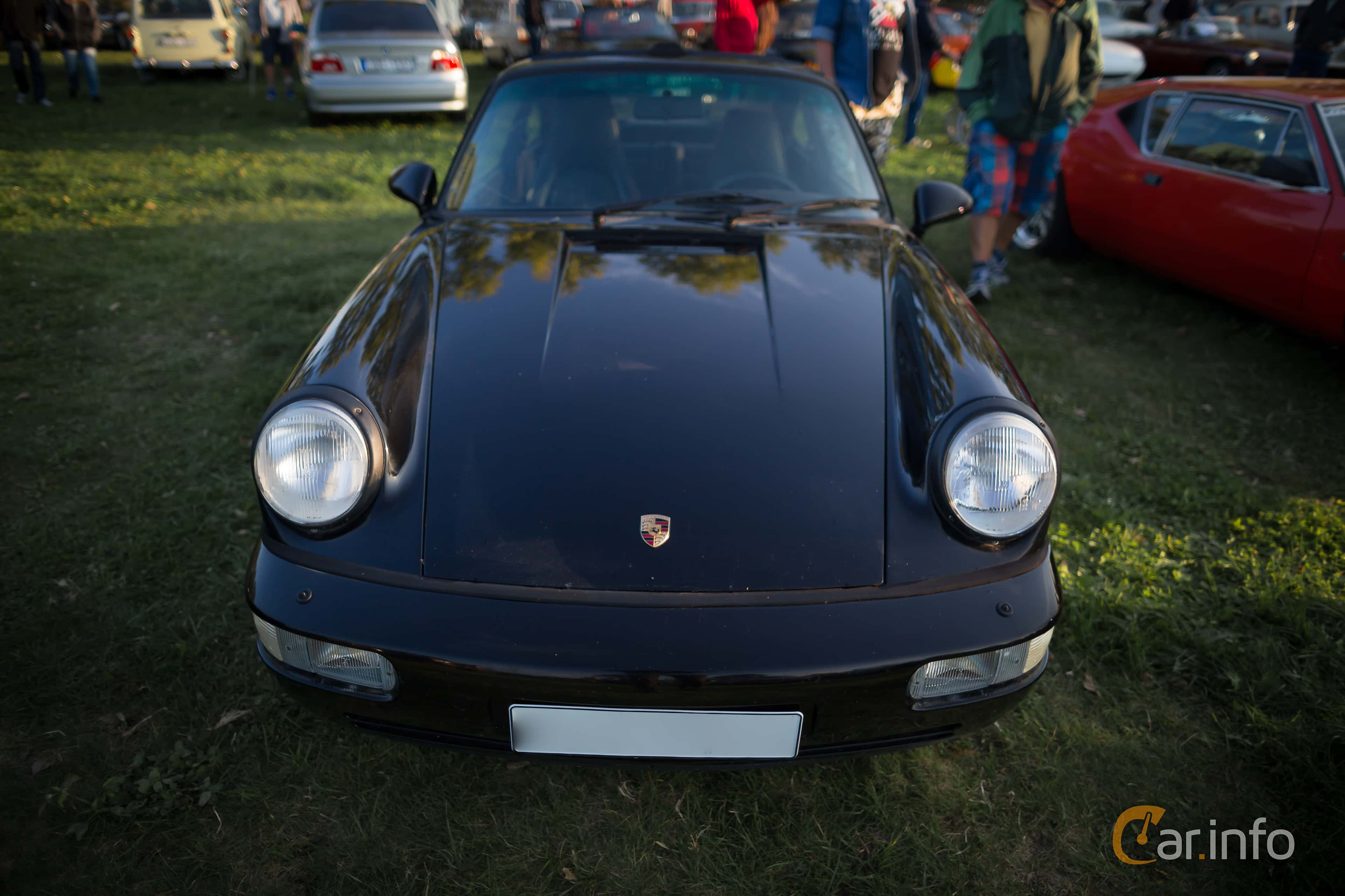 Porsche 911 Carrera 4  Manual, 250hp, 1993