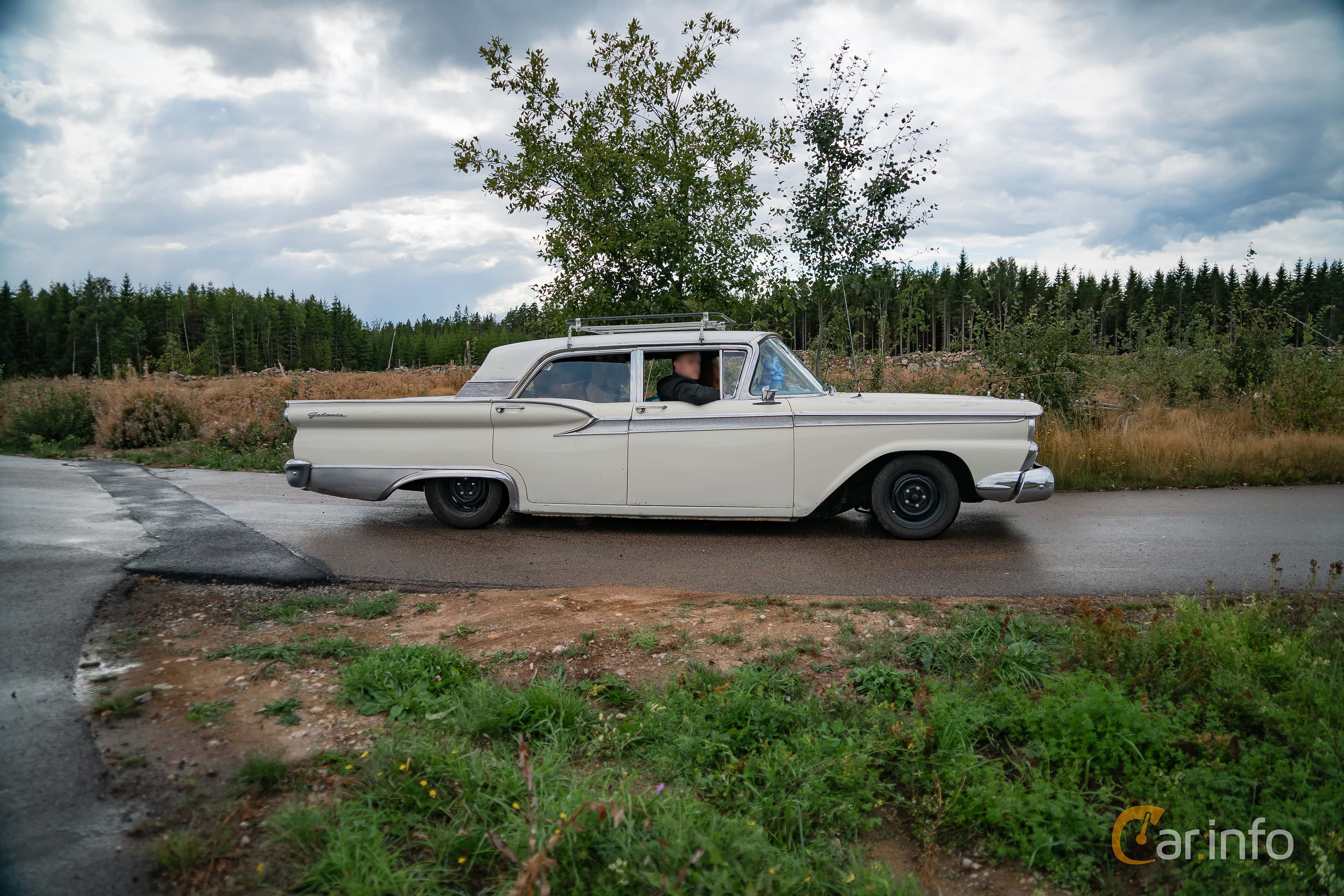 Ford Galaxie Town Sedan 5.4 V8 Automatic, 228hp, 1959
