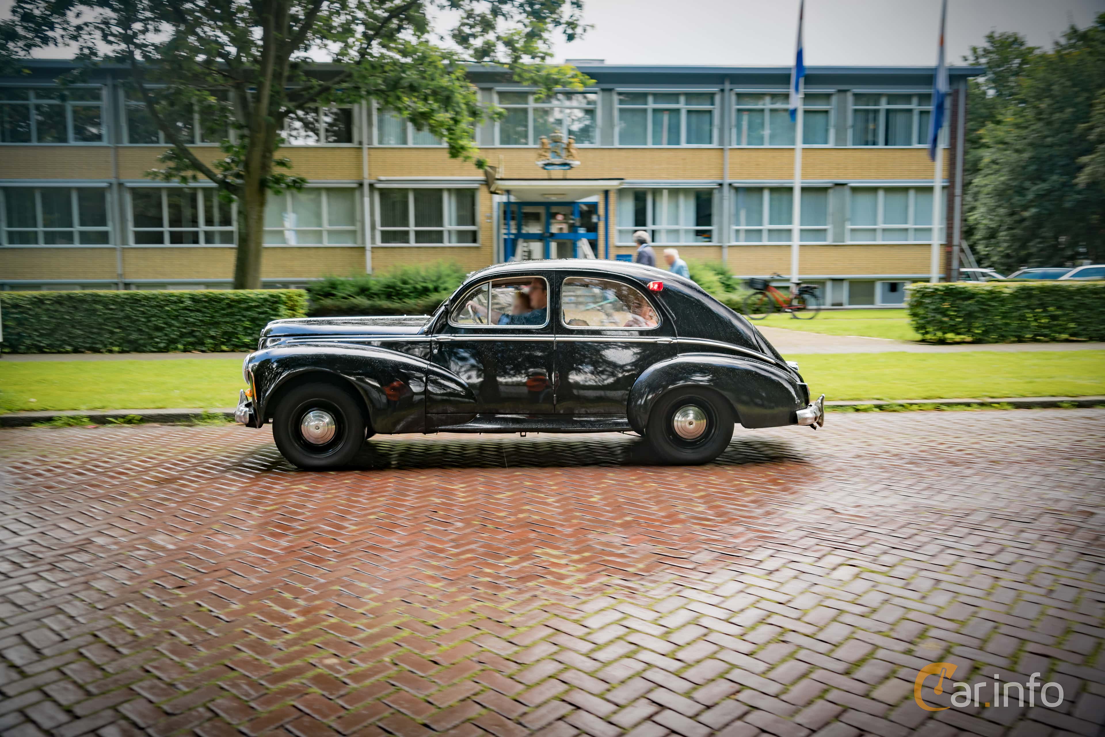Peugeot 203 Sedan 1.3 Manual, 45hp, 1959
