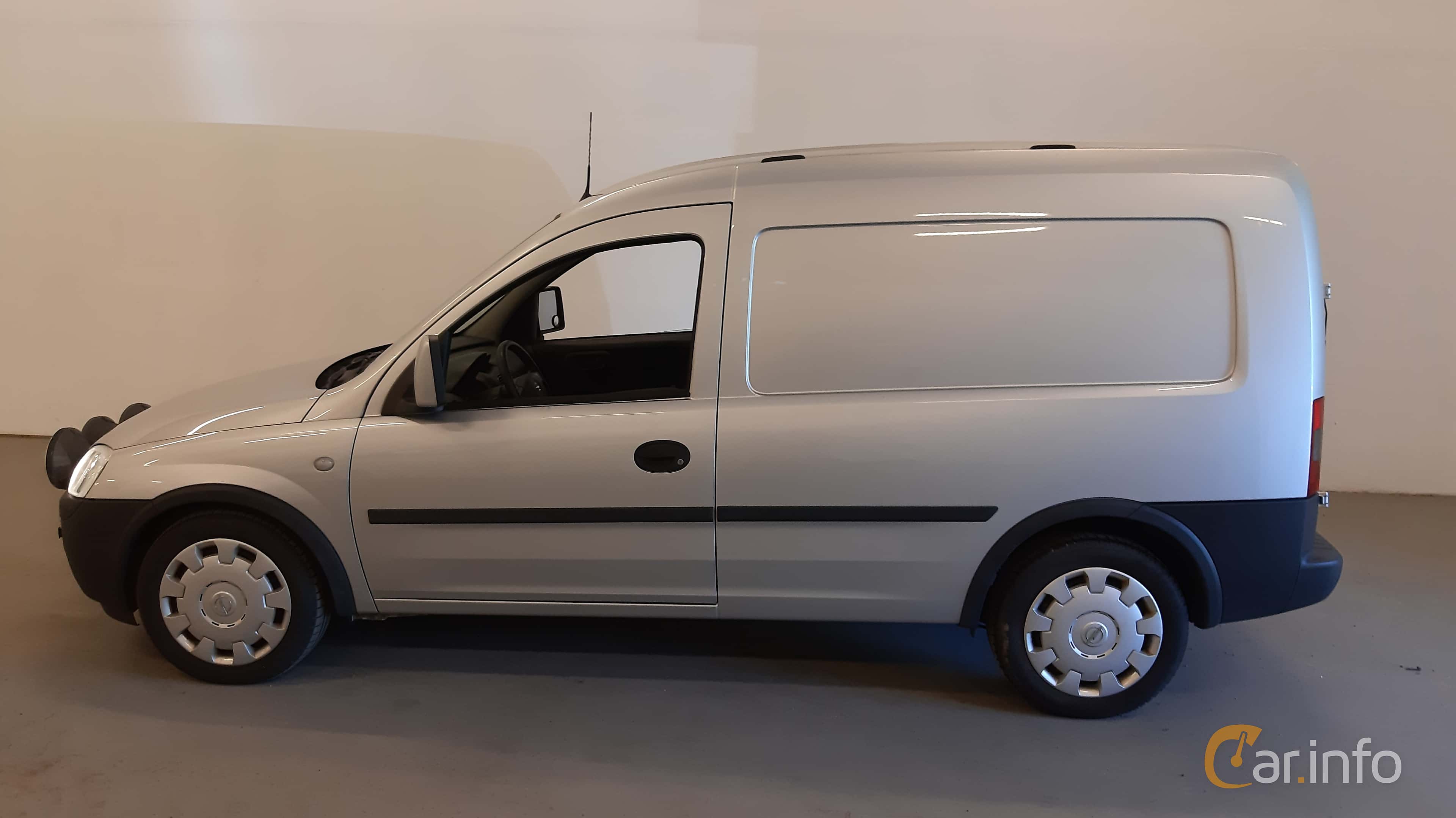 Opel Combo Van 1.4 ecoFLEX Manual, 90hp, 2011