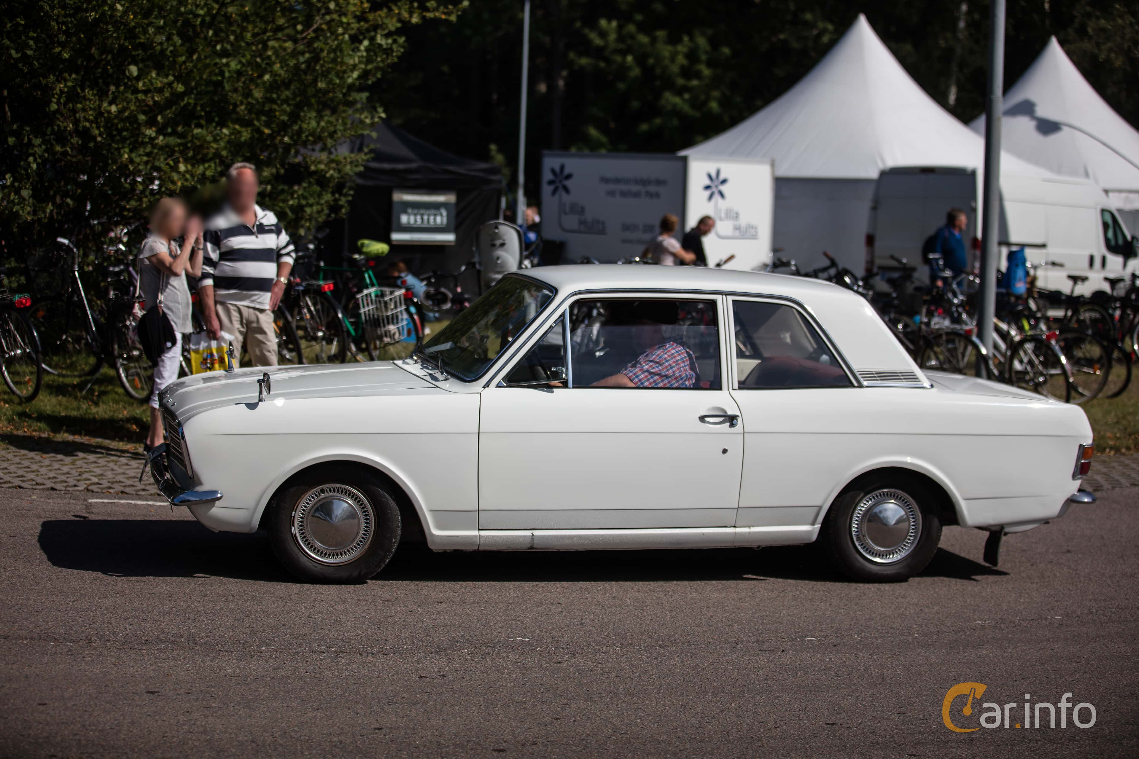 Ford Cortina 2-door Sedan 1.3 Manual, 50hp, 1970