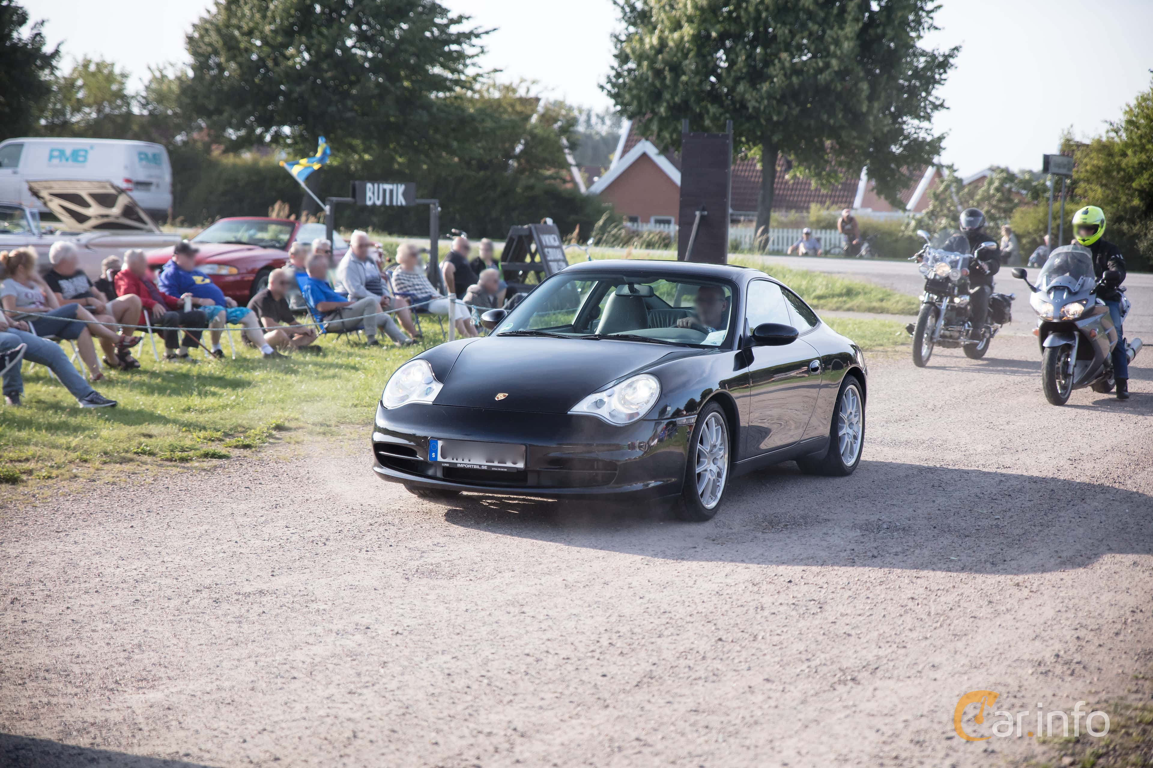 Porsche 911 Carrera 4  TipTronic, 320hp, 2002
