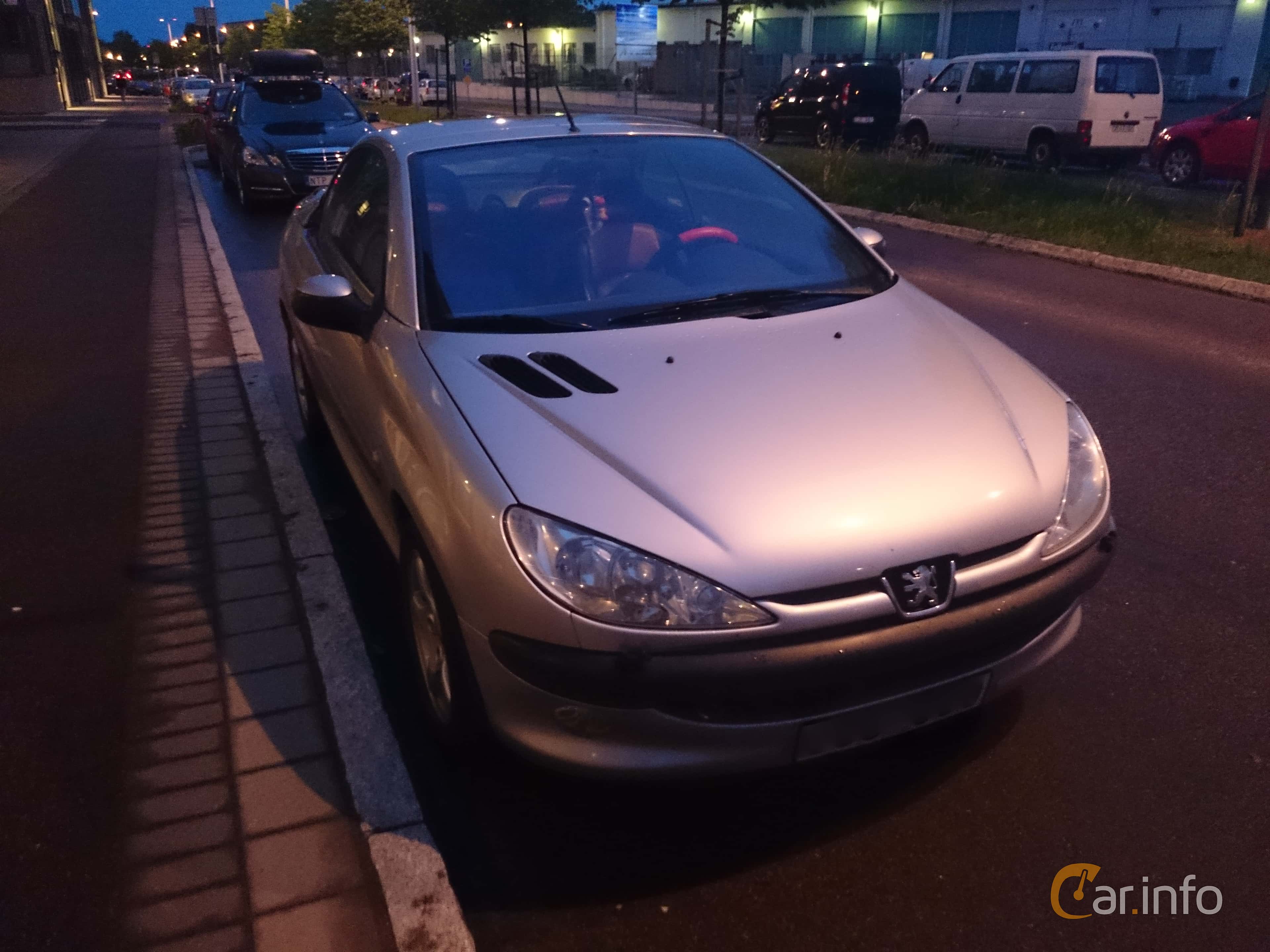 Peugeot 206 CC 1.6 Manual, 109hp, 2001