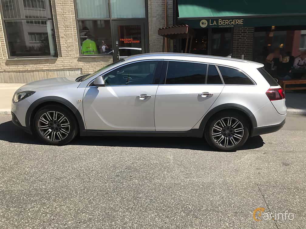 Opel Insignia Sports Tourer 2.0 SIDI Turbo 4x4 Automatic, 250hp, 2017