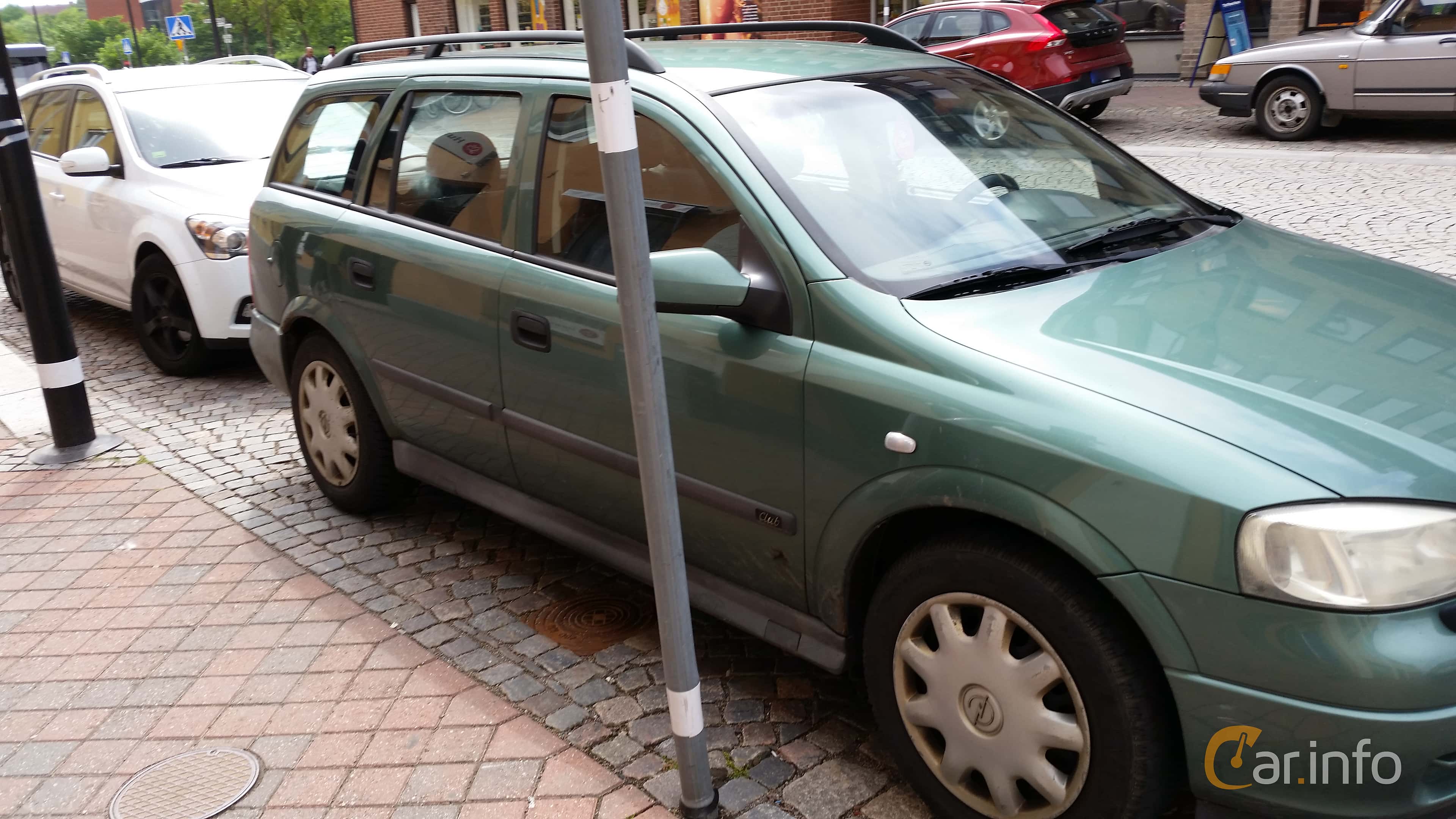 Opel Astra Caravan 2.0 DI Manual, 82hp, 2000