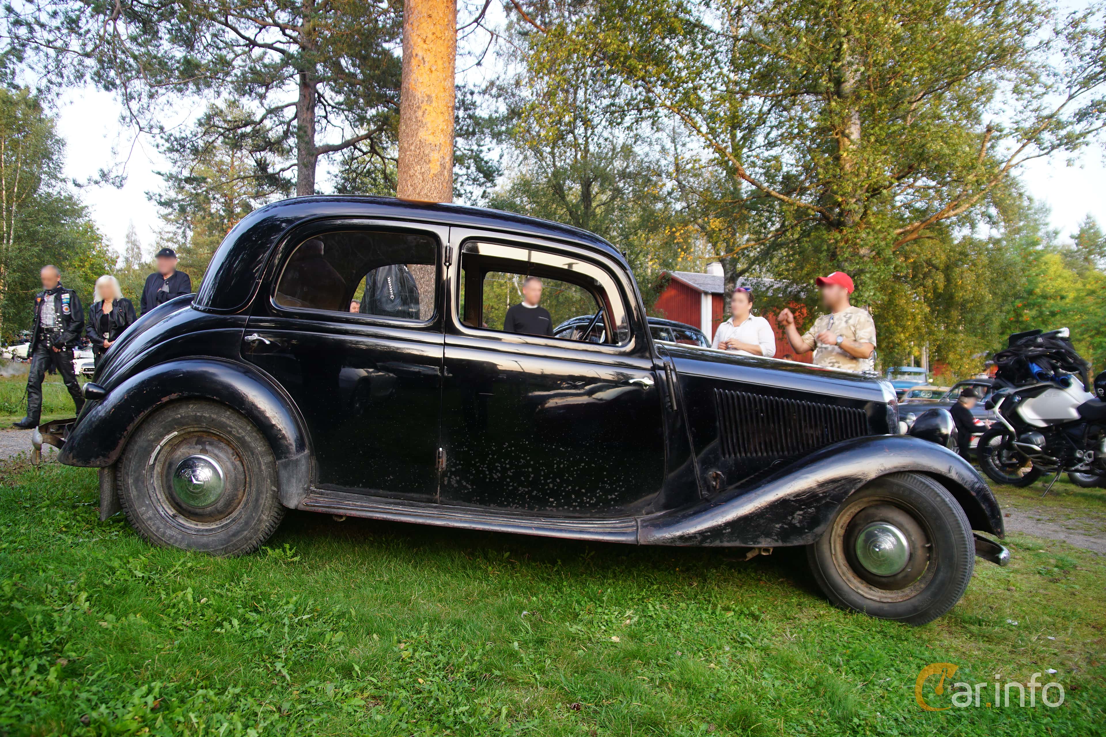 Mercedes-Benz 170 V 4-door Sedan  Manual, 38hp, 1950