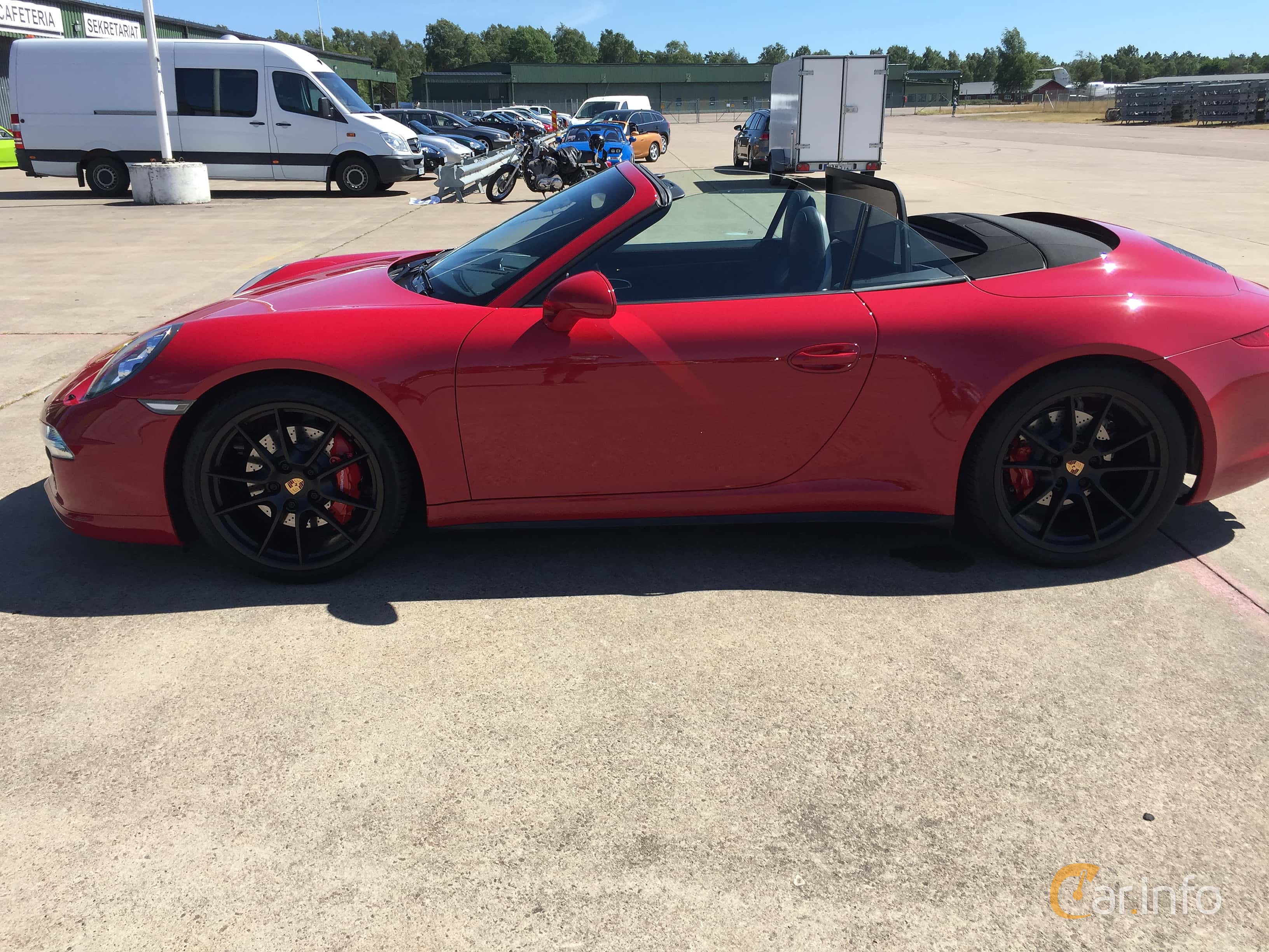 Porsche 911 GTS Cabriolet Manual, 7-speed