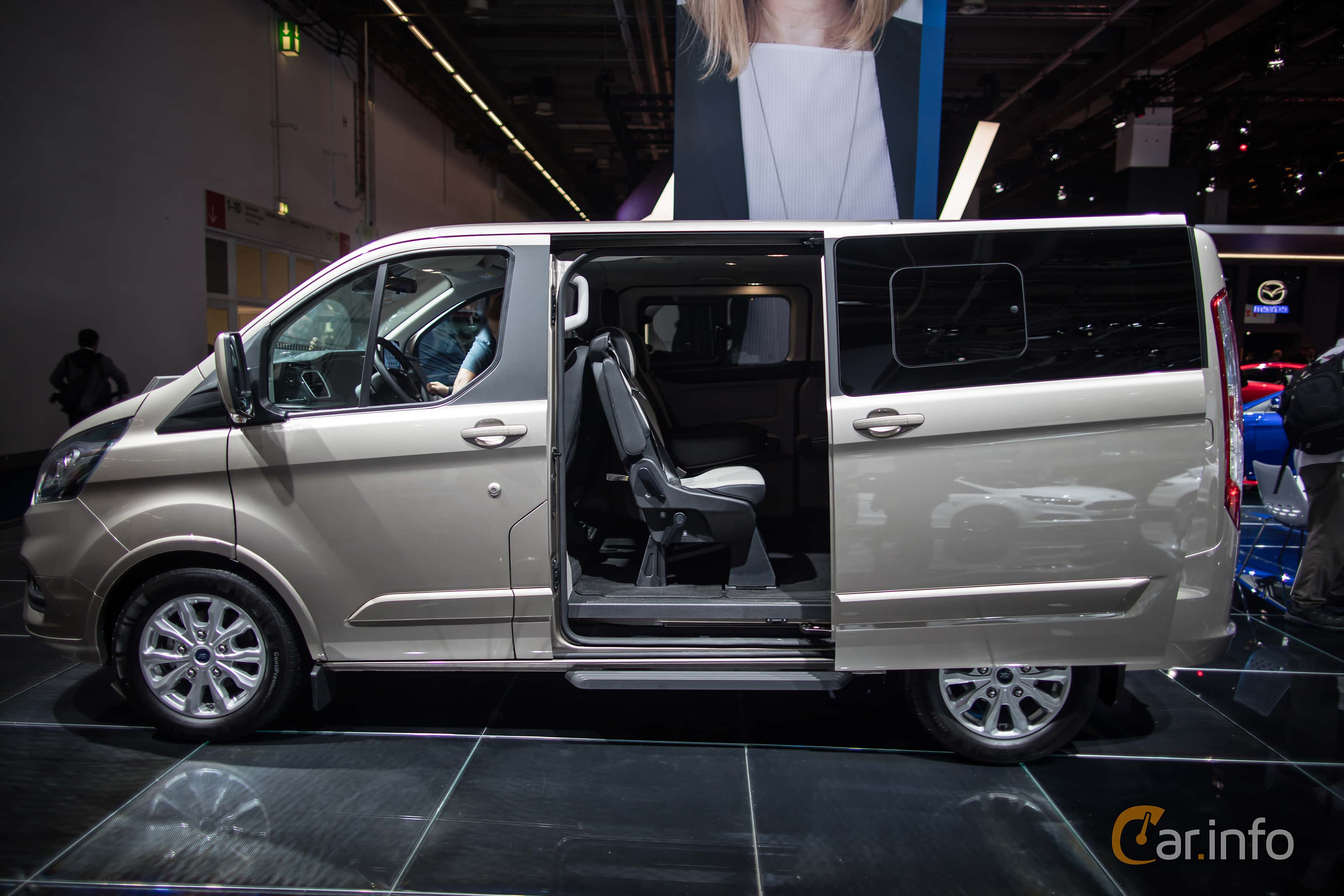 Ford Tourneo Custom 2.0 TDCi Manual, 130hp, 2021